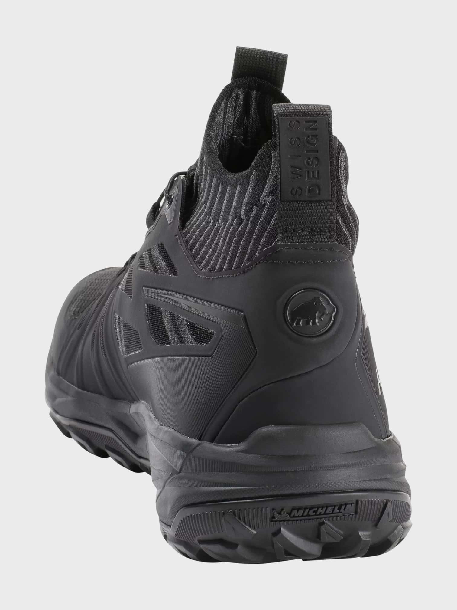 kamu-outdoors-product-saentis-knit-low-men-blackphantom-2_processed.webp