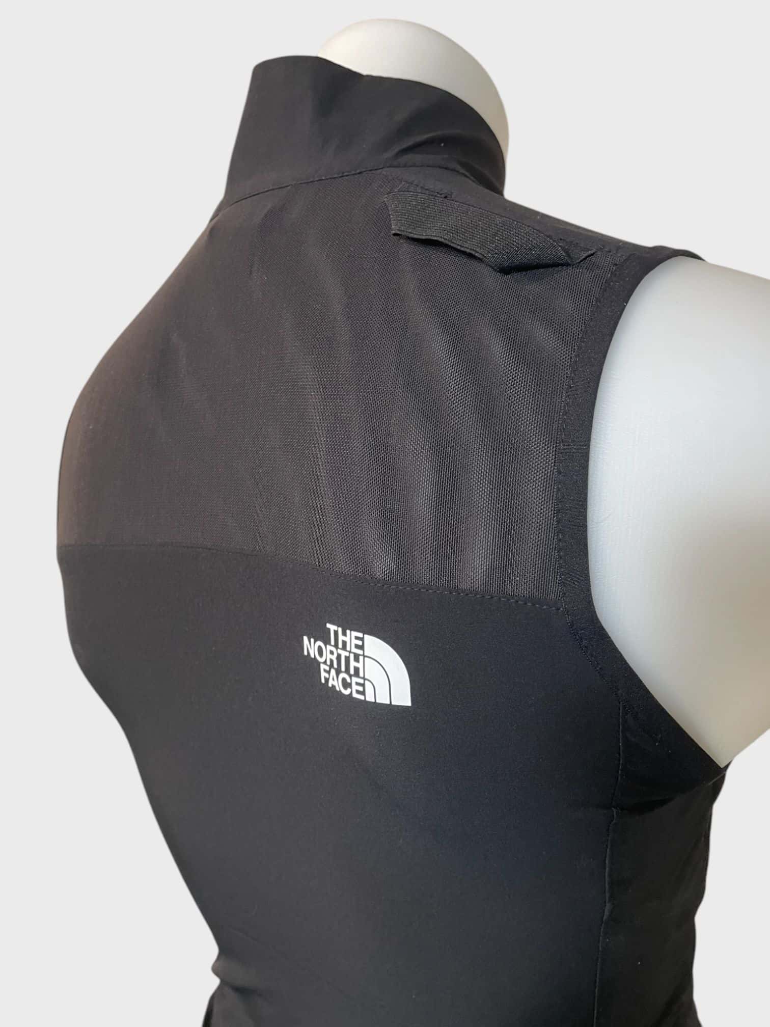 kamu-outdoors-product-thenorthface-liivi.jpg