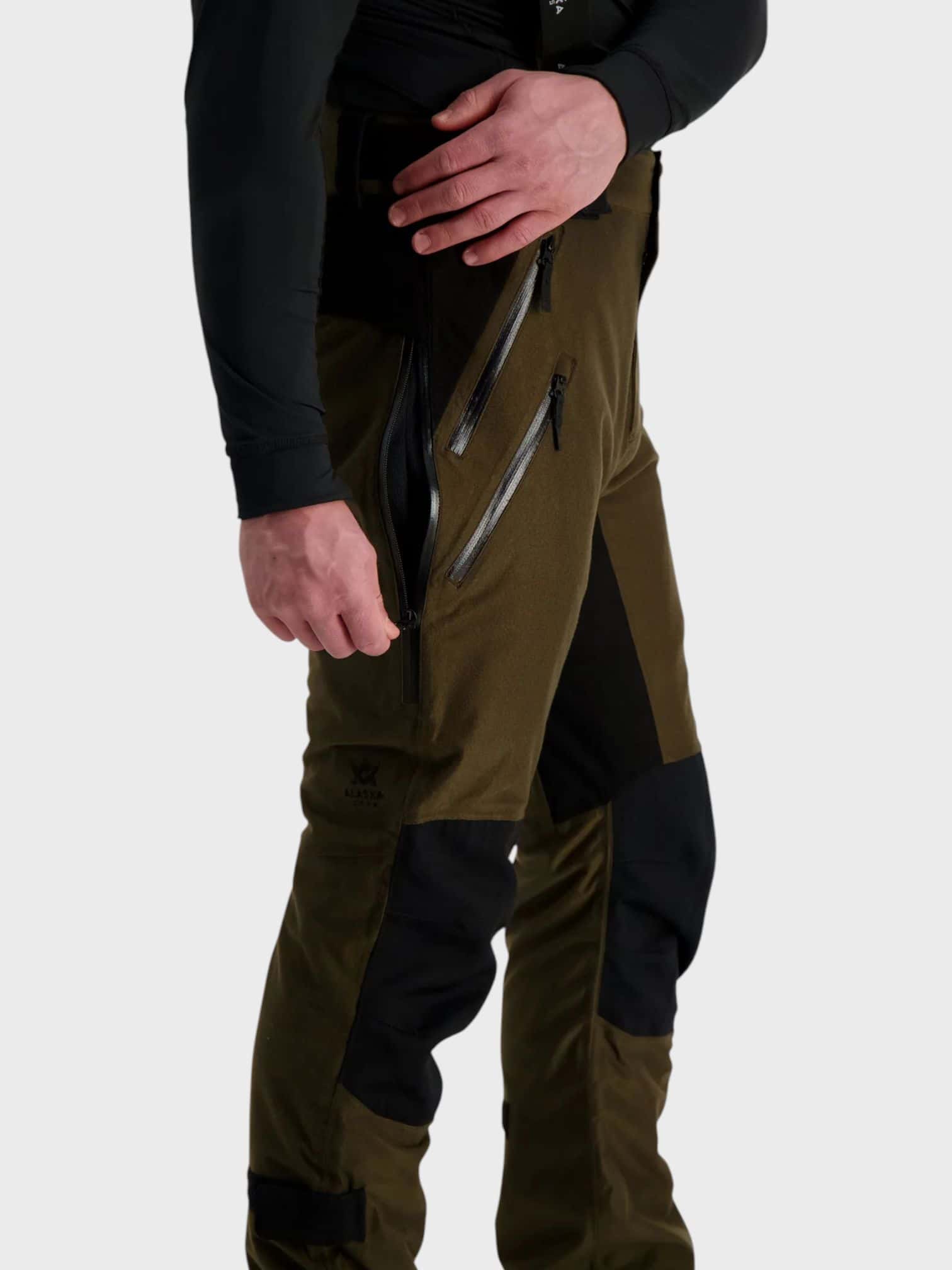 kamu-outdoors-product-image-forest-brown-black-jr8gj.jpg
