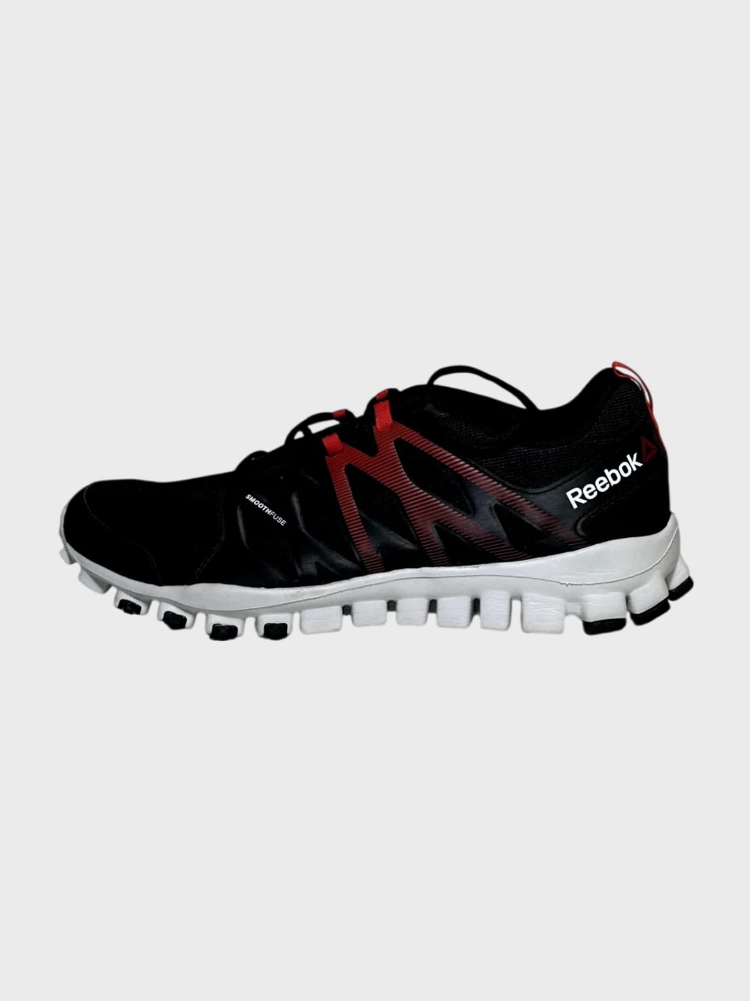 kamu-outdoors-product-reebok-realflex-train-40-miesten-treenikengat-mustapunainen-16_processed.webp