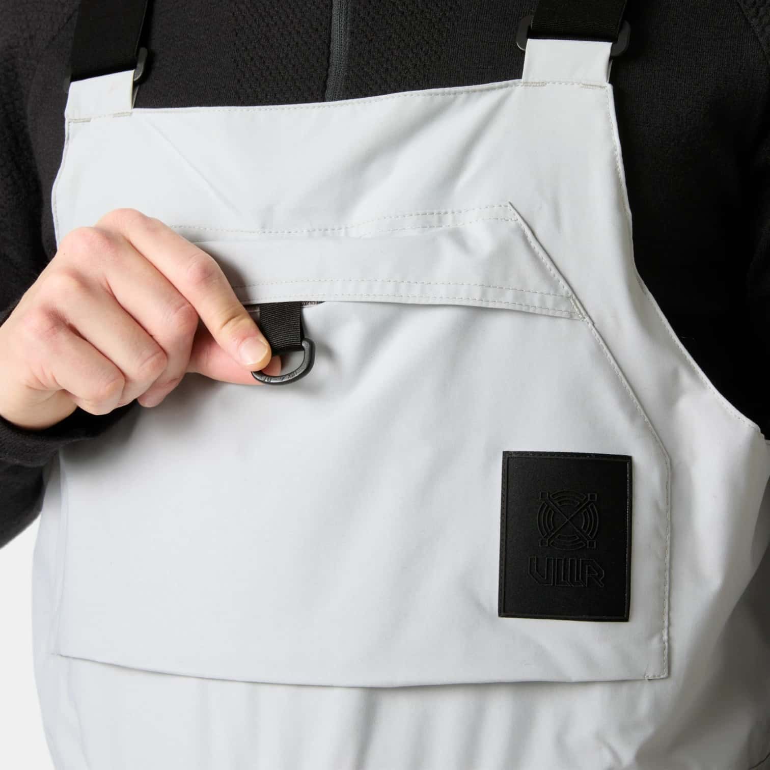 kamu-outdoors-product-ullr-d-bib-shell-pant-miesten-lasketteluhousut-grey-fog-5_processed.webp