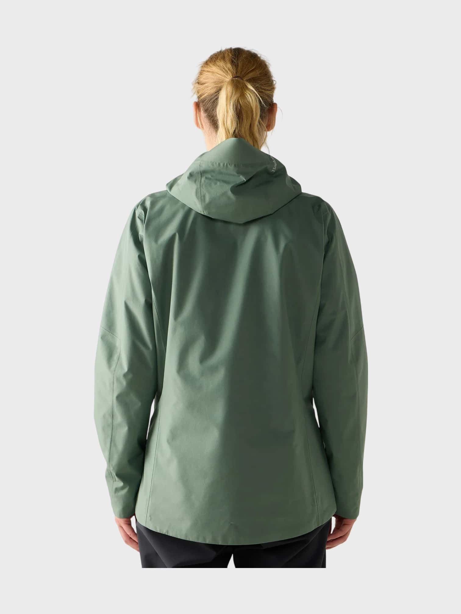 kamu-outdoors-product-zodiac-iii-jacket-women-naisten-kuoritakki-chlorophyll-green-8_processed.webp