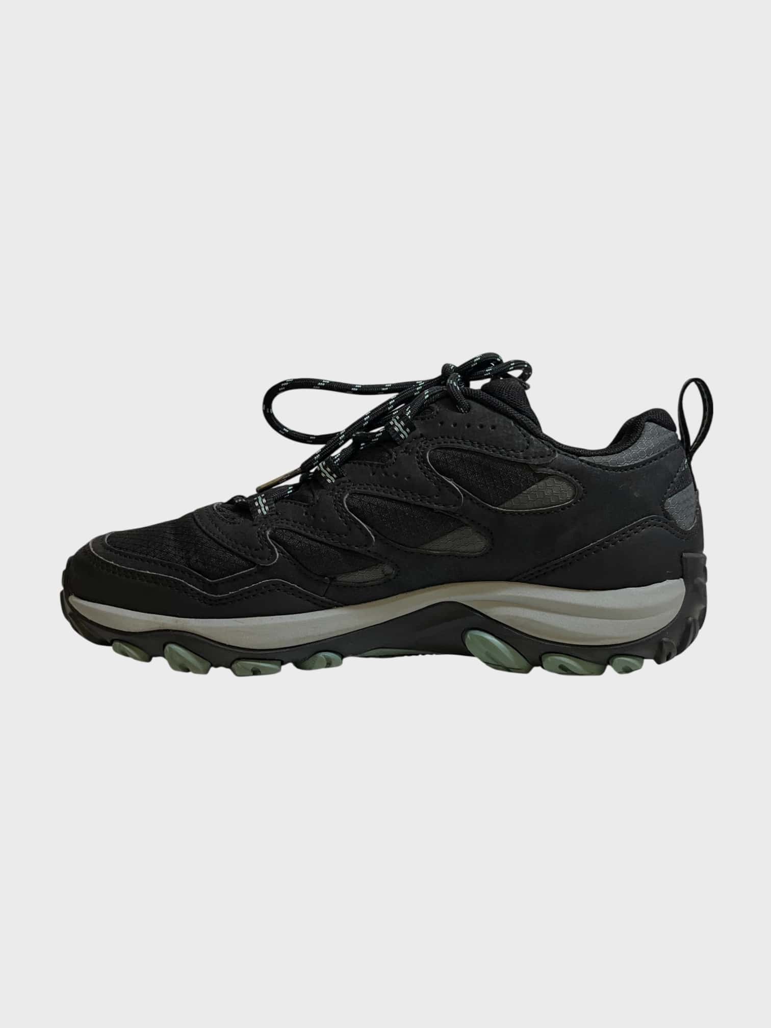 kamu-outdoors-product-merrell-west-rim-sport-gtx-naisten-vaelluskengat-black-noir-3_processed.webp