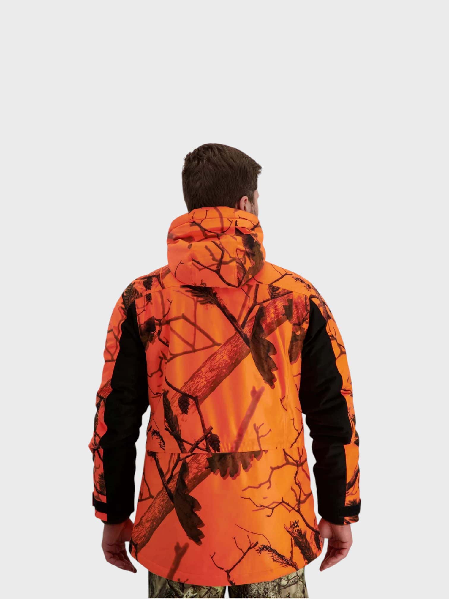 kamu-outdoors-product-miesten_metsastystakki1.jpg