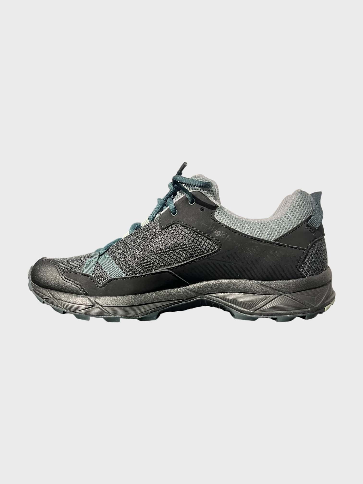 kamu-outdoors-product-trail-fuse-w-true-blackmineral-3_processed.webp