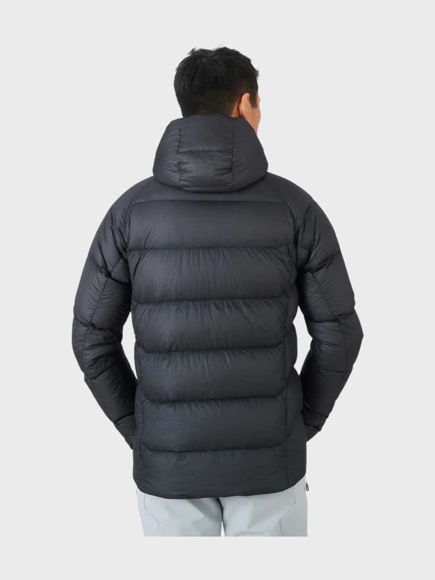 kamu-outdoors-product-meron-in-hooded-jacket-men-black-black-6_processed.webp