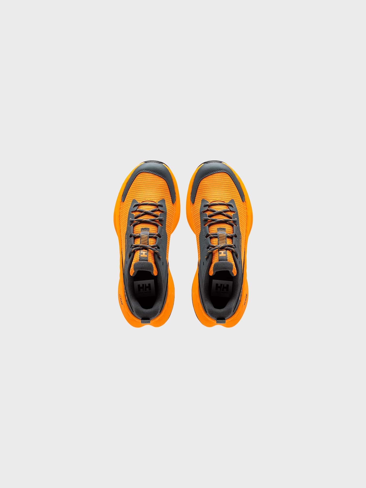 kamu-outdoors-product-awe-hiker-dwr-miesten-vaelluskengat-ignite-orange-ebony-2_processed.webp