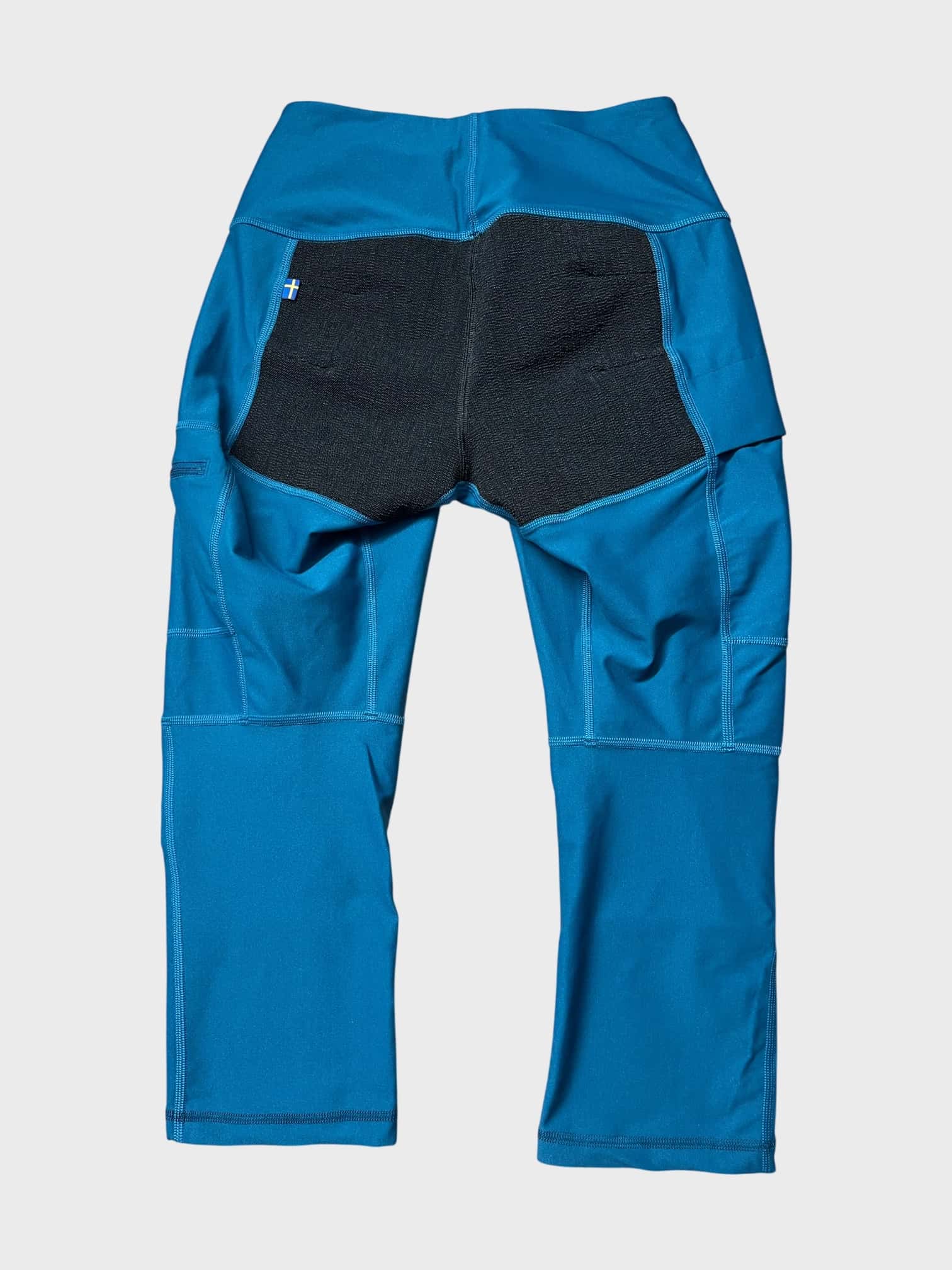 kamu-outdoors-product-abisko-trekking-tights-34-w-glacier-green-2_processed.webp