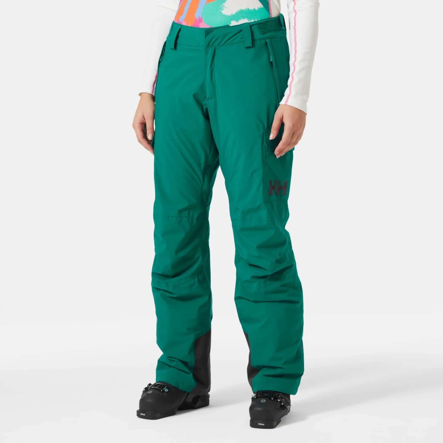 kamu-outdoors-product-w-switch-cargo-insulated-pant-naisten-lasketteluhousut-emerald-green-3_processed.webp