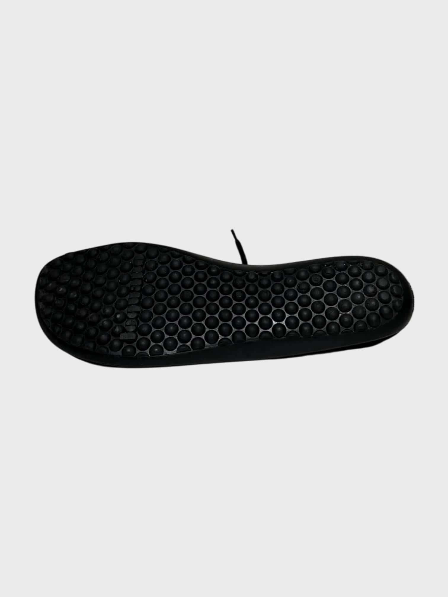 kamu-outdoors-product-leguamo-aktiv-tossut-musta-22_processed.webp