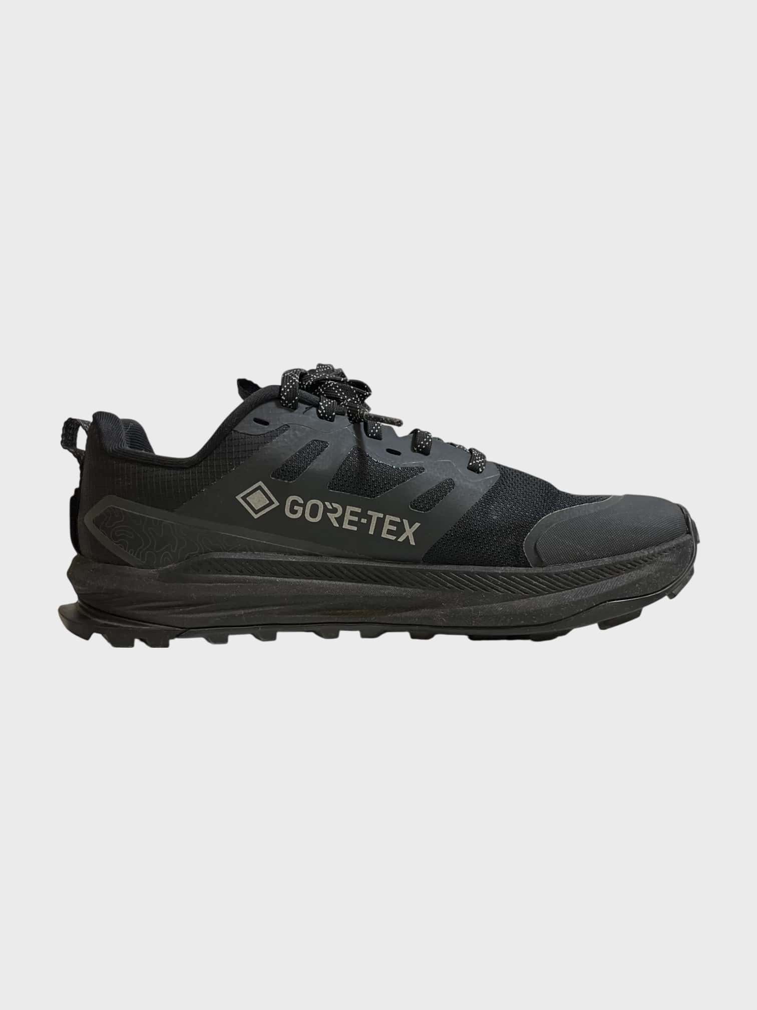 kamu-outdoors-product-altra-lone-peak-9-gtxx-naisten-ulkoilukengat-musta-3_processed.webp