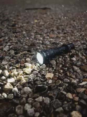 kamu-outdoors-product-taskulamppuarmytekpredatorladattava_6957713003252_ac453e80e044_4.jpg