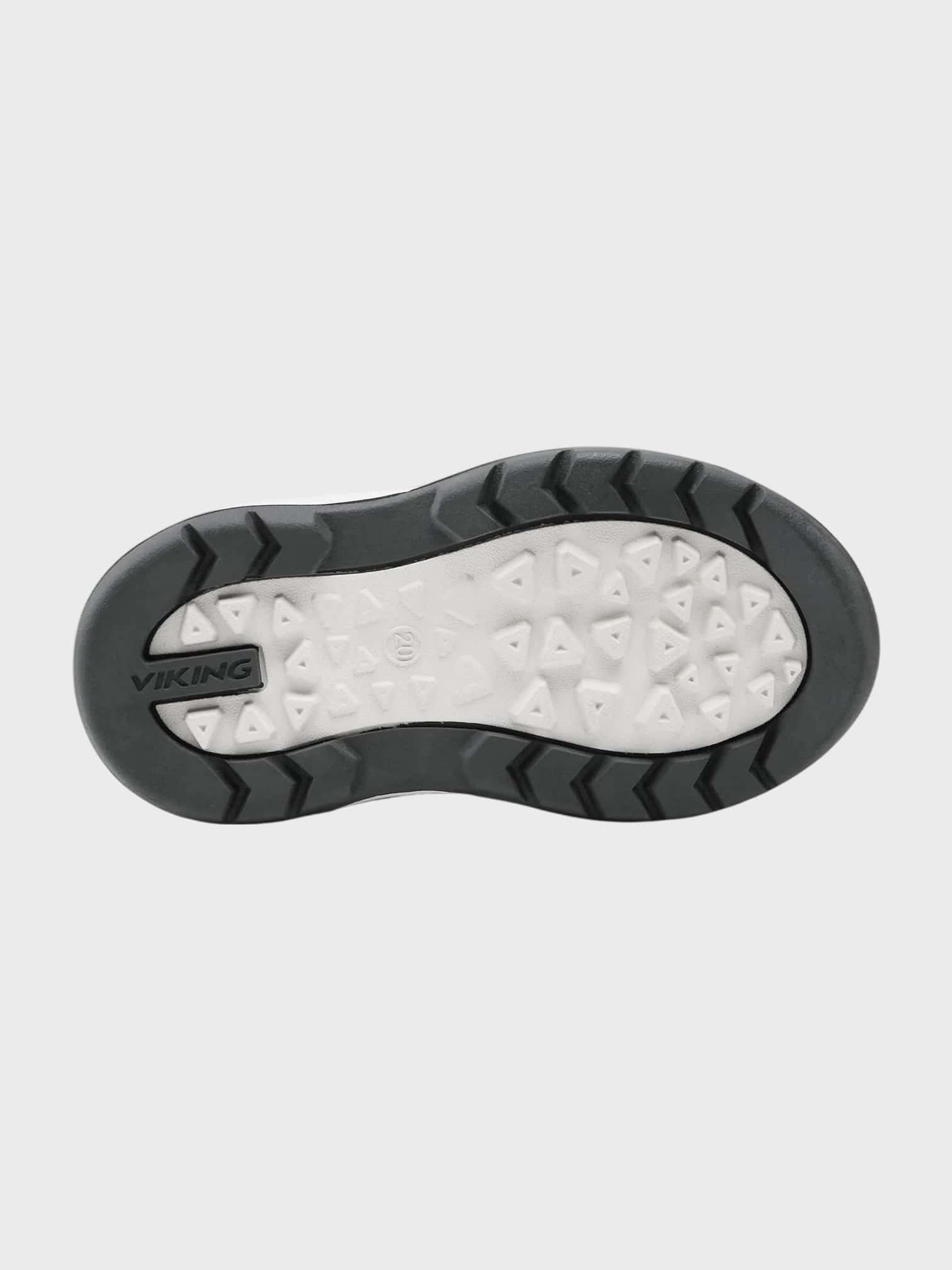 kamu-outdoors-product-hero-r-gtx-lasten-talvikengat-blackcharcoal-3_processed.webp