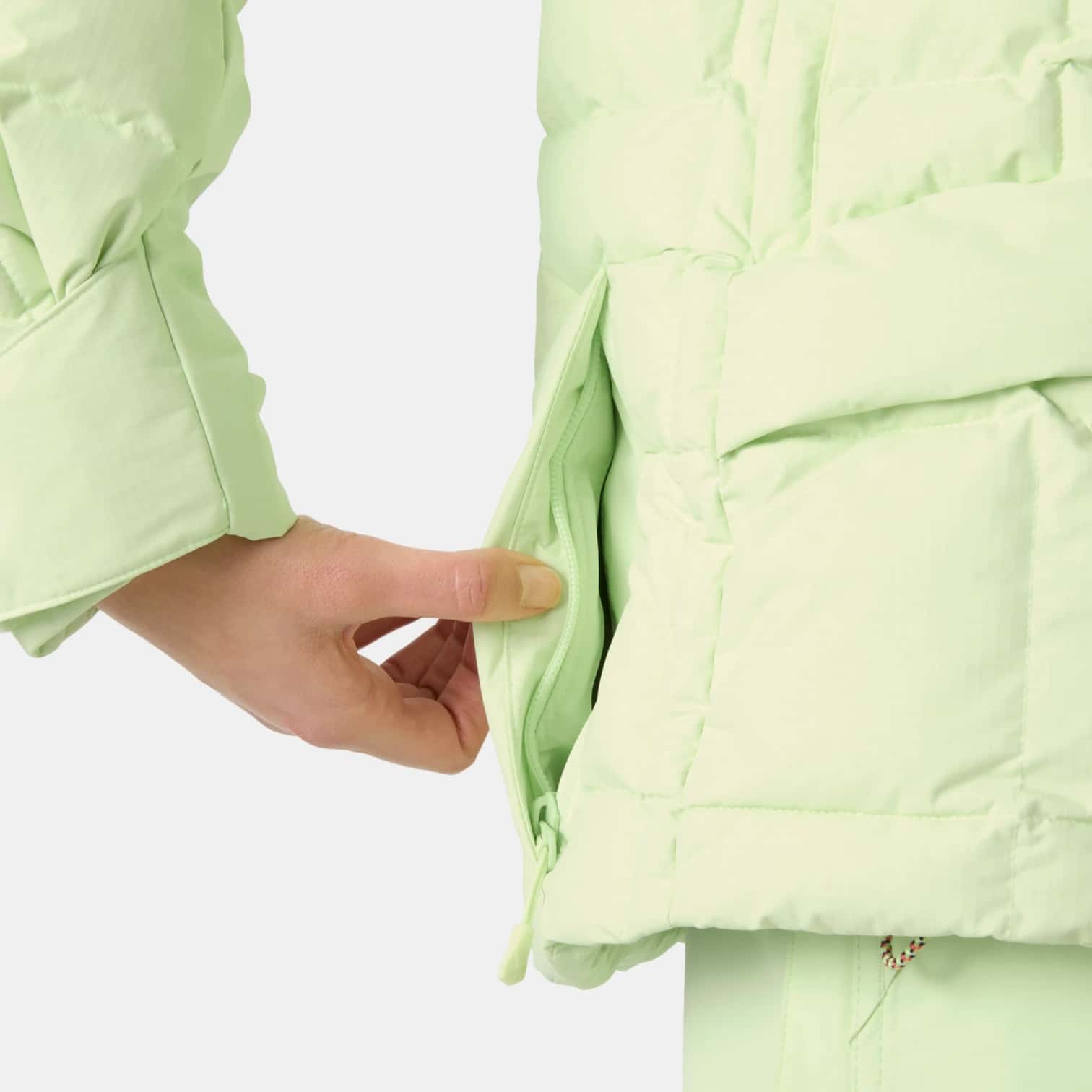 kamu-outdoors-product-w-emiko-ridable-puffy-jacket-naisten-takki-washed-lime-5_processed.webp