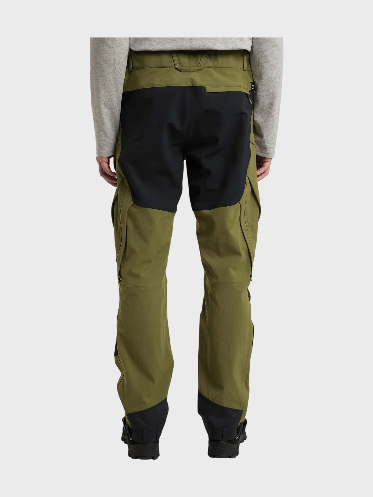 kamu-outdoors-product-rugged-standard-pant-miesten-vaellushousut-olive-greentrue-black-3_processed.webp