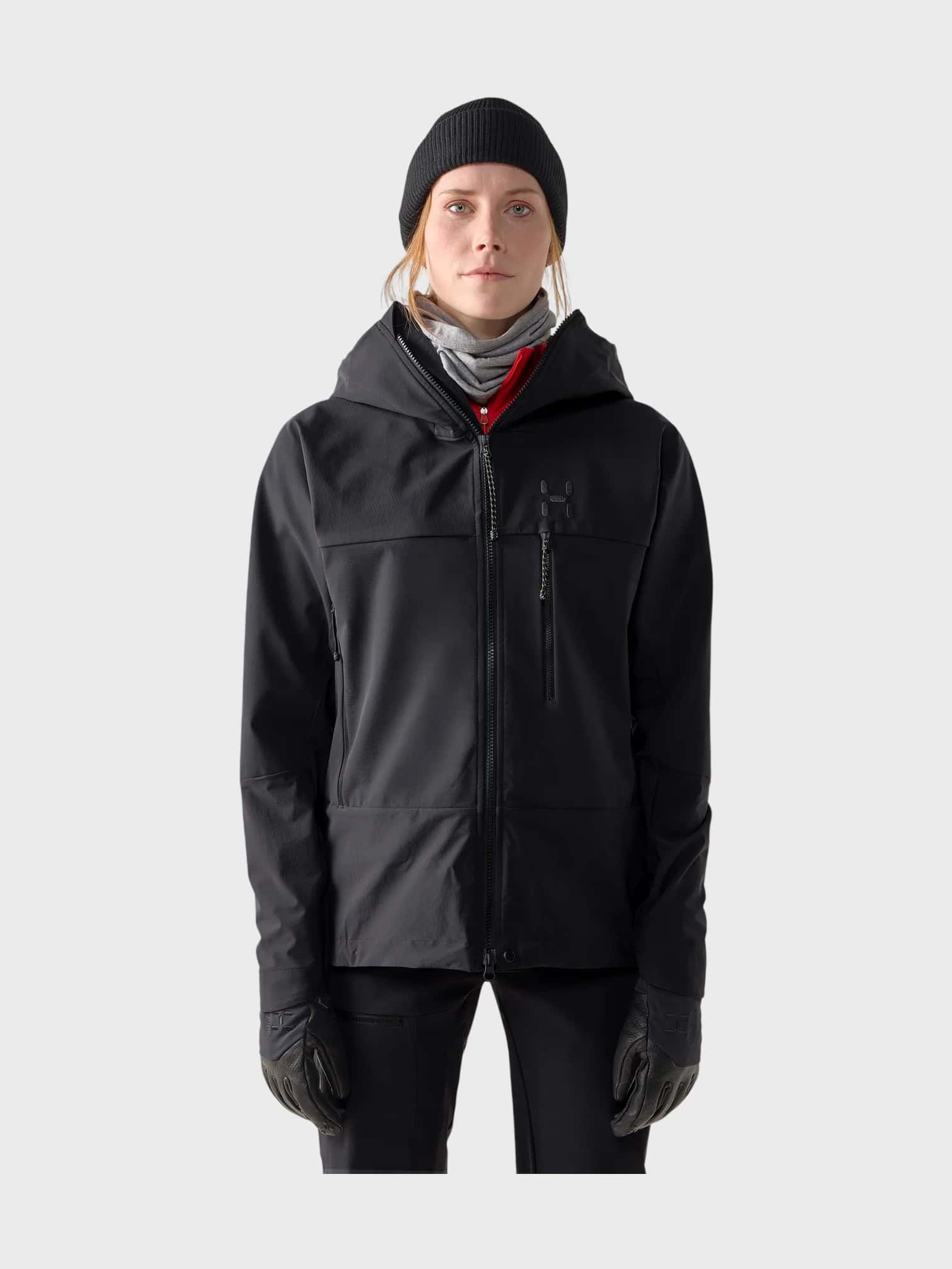 kamu-outdoors-product-roc-sight-softshell-ii-jacket-women-naisten-kuoritakki-true-black-11_processed.webp