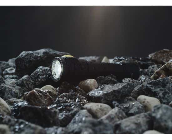 kamu-outdoors-product-armytek_lamppu.jpg