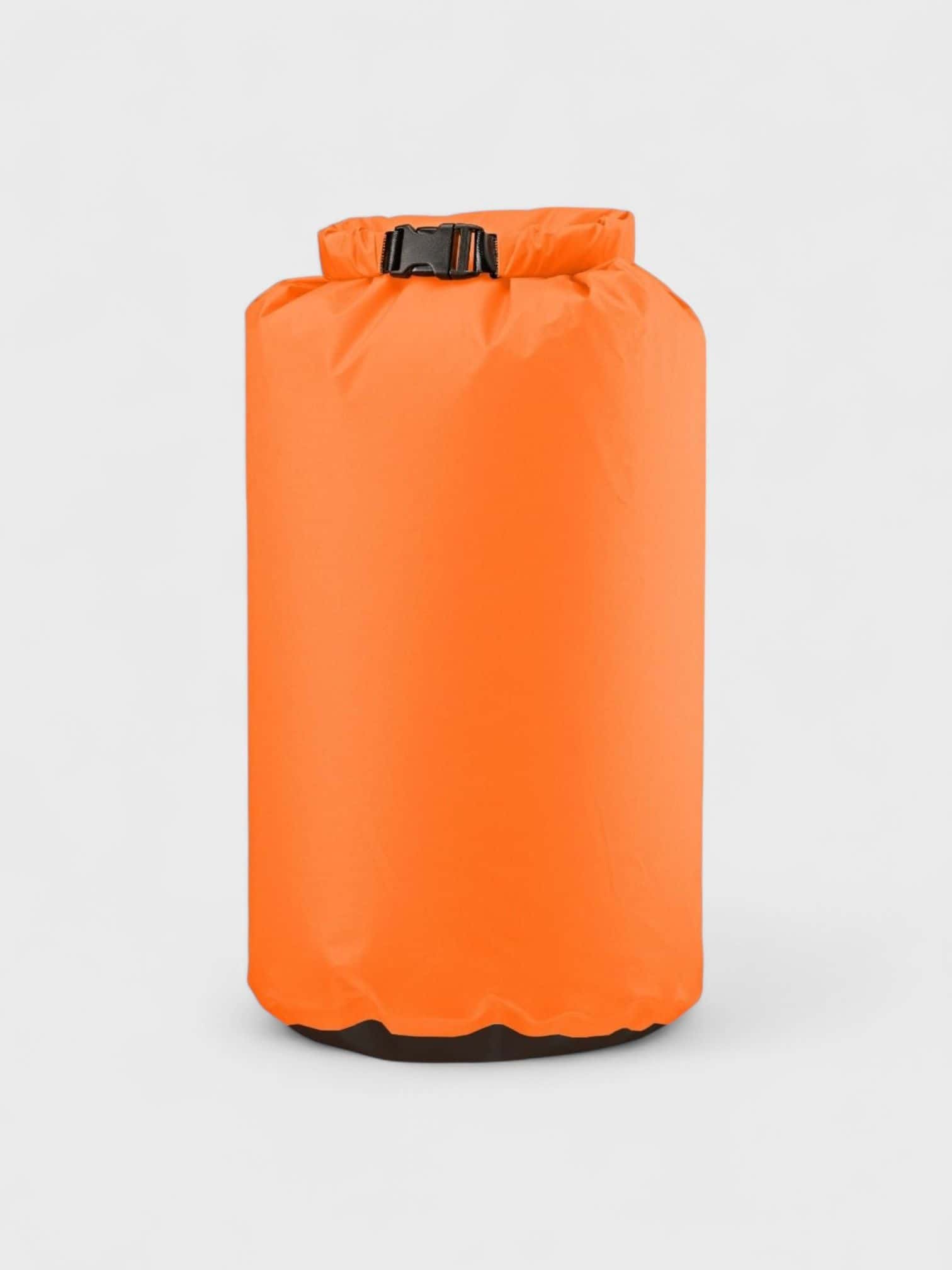 kamu-outdoors-product-dry-bag-light-12l_k20501_back-photoroom-photoroom.jpg