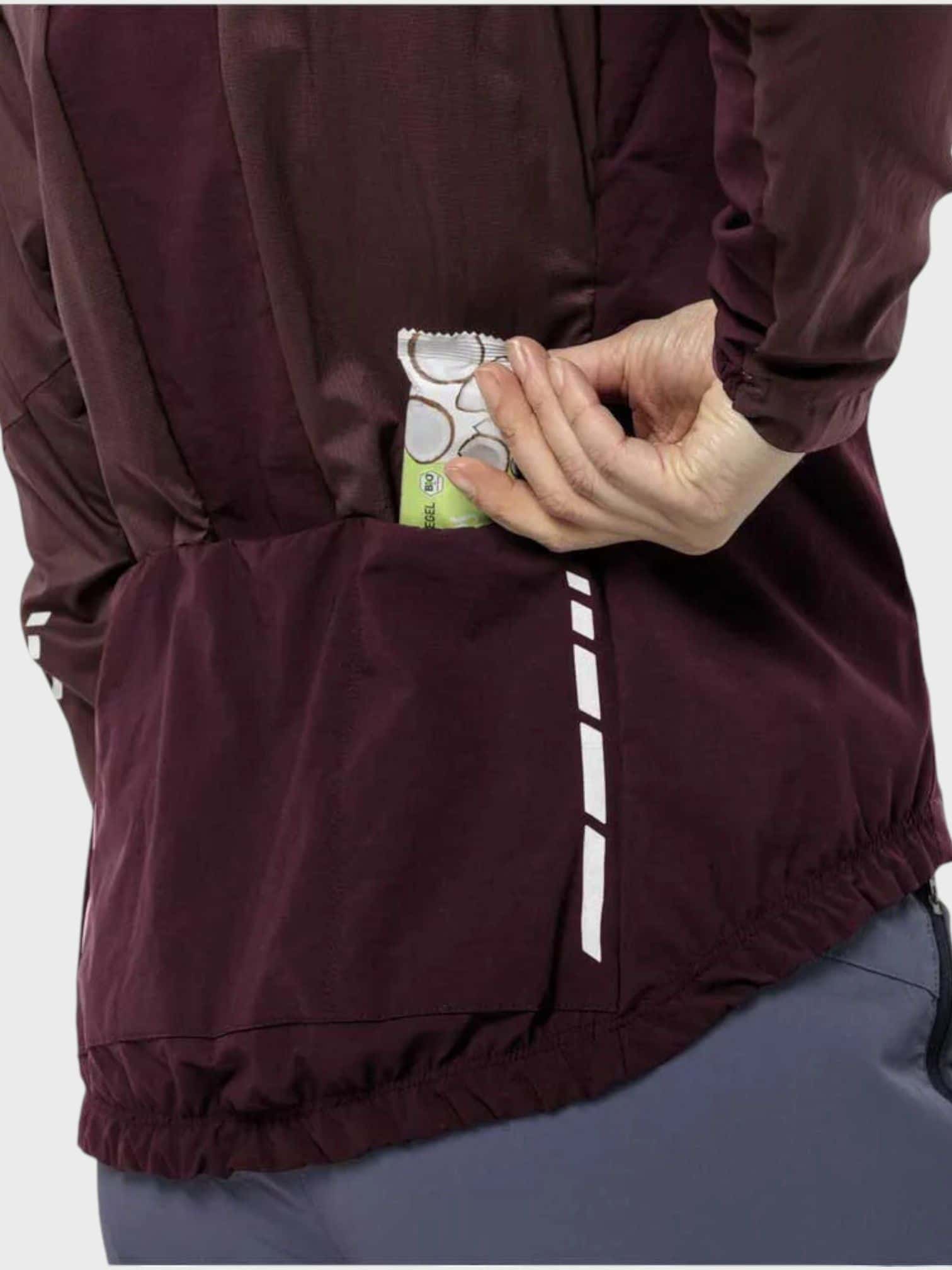 kamu-outdoors-product-pyorailytakki-naiselle.jpg
