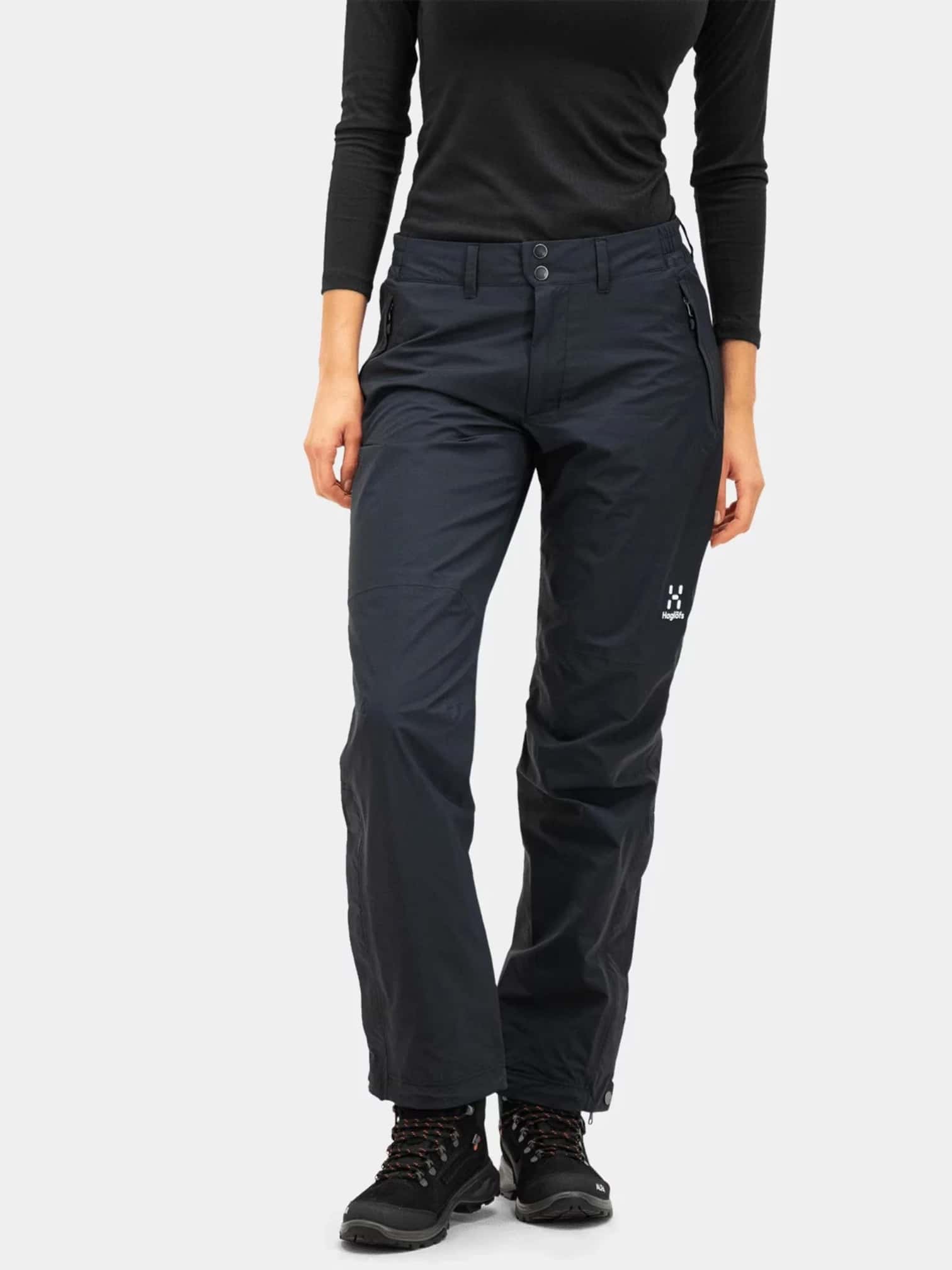 kamu-outdoors-product-vandra-pant-women-true-black-1_processed.webp