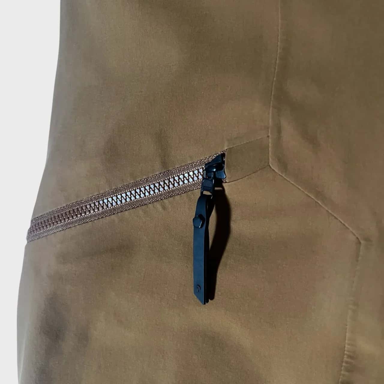 kamu-outdoors-product-image-honey-brown-tupts.webp