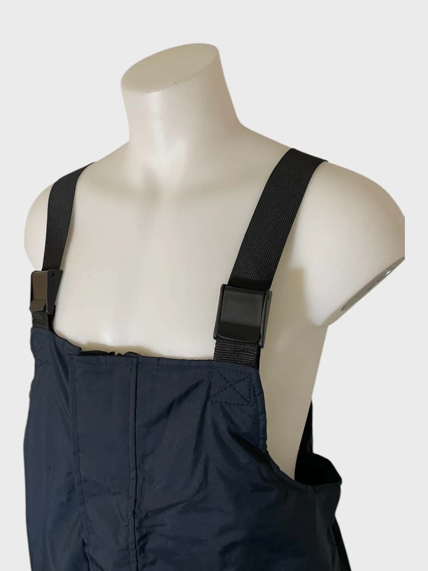 kamu-outdoors-product-image-sinimustapuna-7jrgw.webp