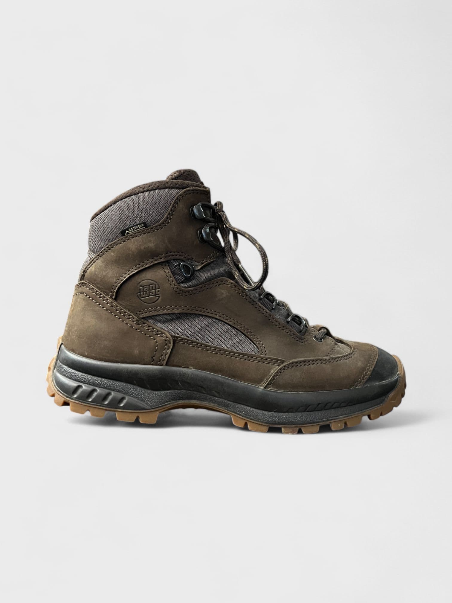 Banks naisten vaelluskengät