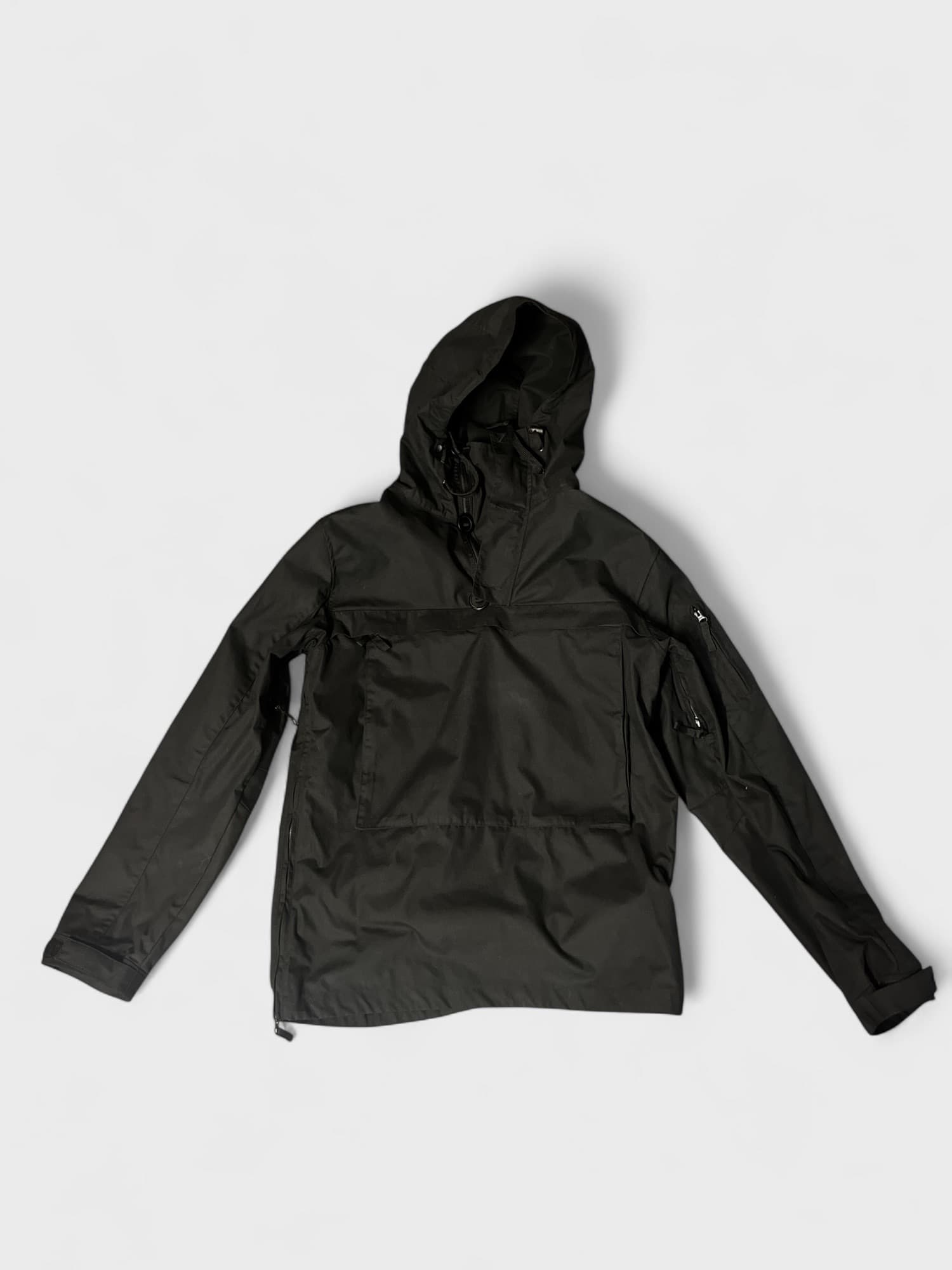Varusteleka Särmä windproof anorakki 