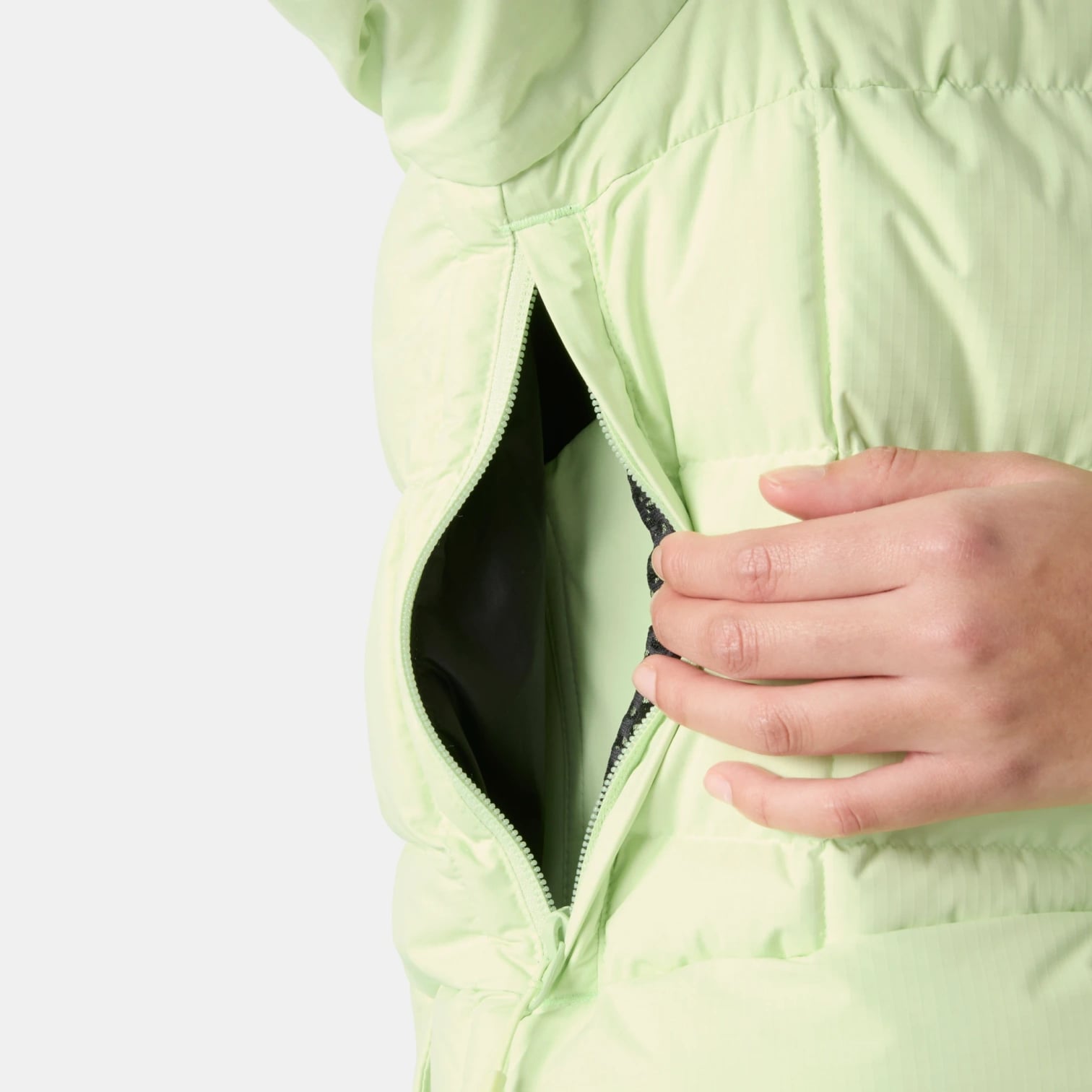 kamu-outdoors-product-w-emiko-ridable-puffy-jacket-naisten-takki-washed-lime-6_processed.webp