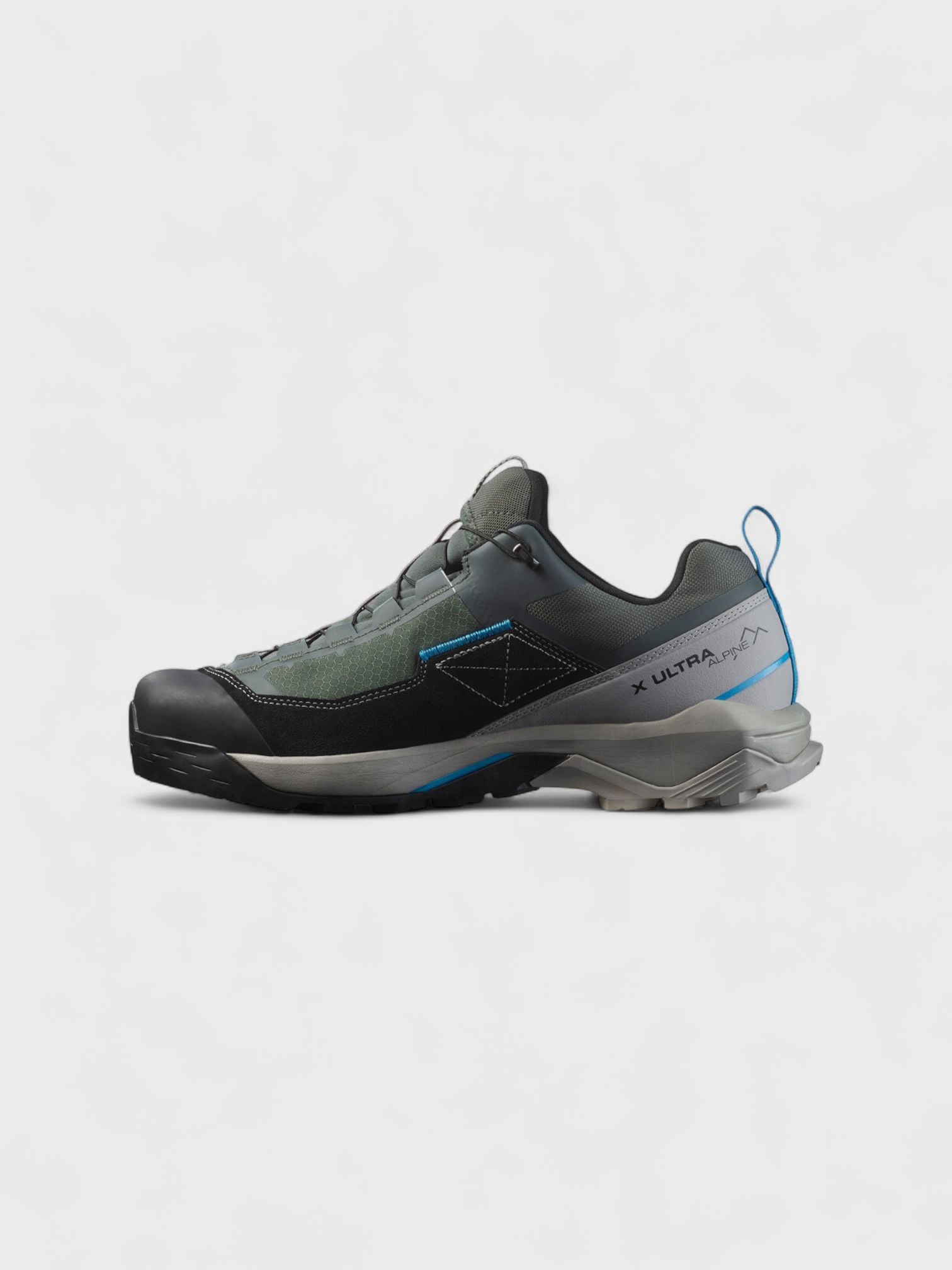 kamu-outdoors-product-salomon-x-ultra-alpine-gtx-tummanharmaa-3-photoroom.jpg