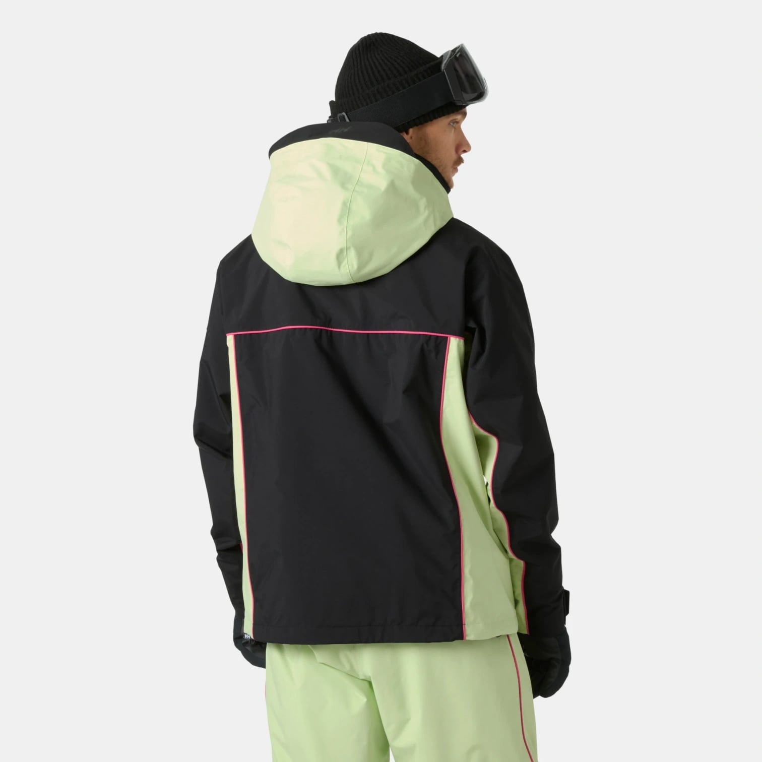kamu-outdoors-product-ulld-d-shell-jacket-miesten-kuoritakki-black-washed-lime-18_processed.webp