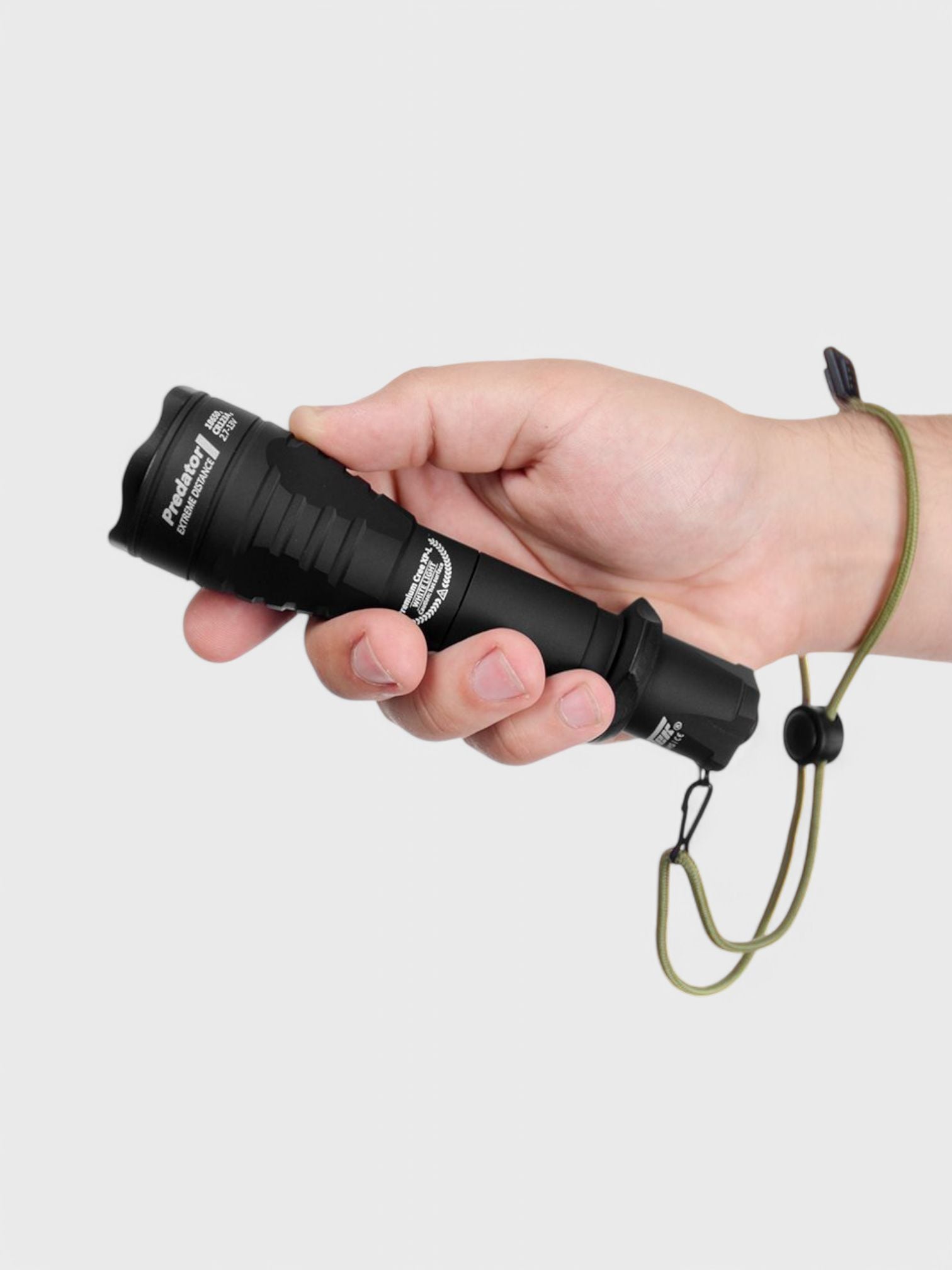 kamu-outdoors-product-armytek-predator2.jpg