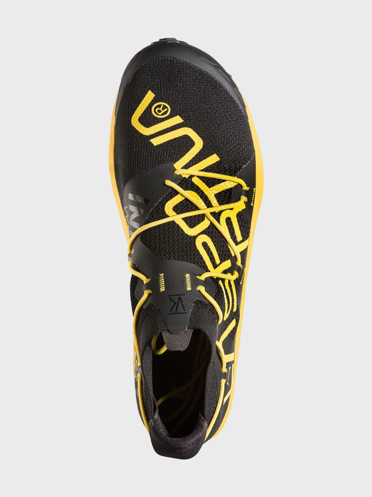 kamu-outdoors-product-vk-miesten-polkujuoksukengat-blackyellow-3_product.webp