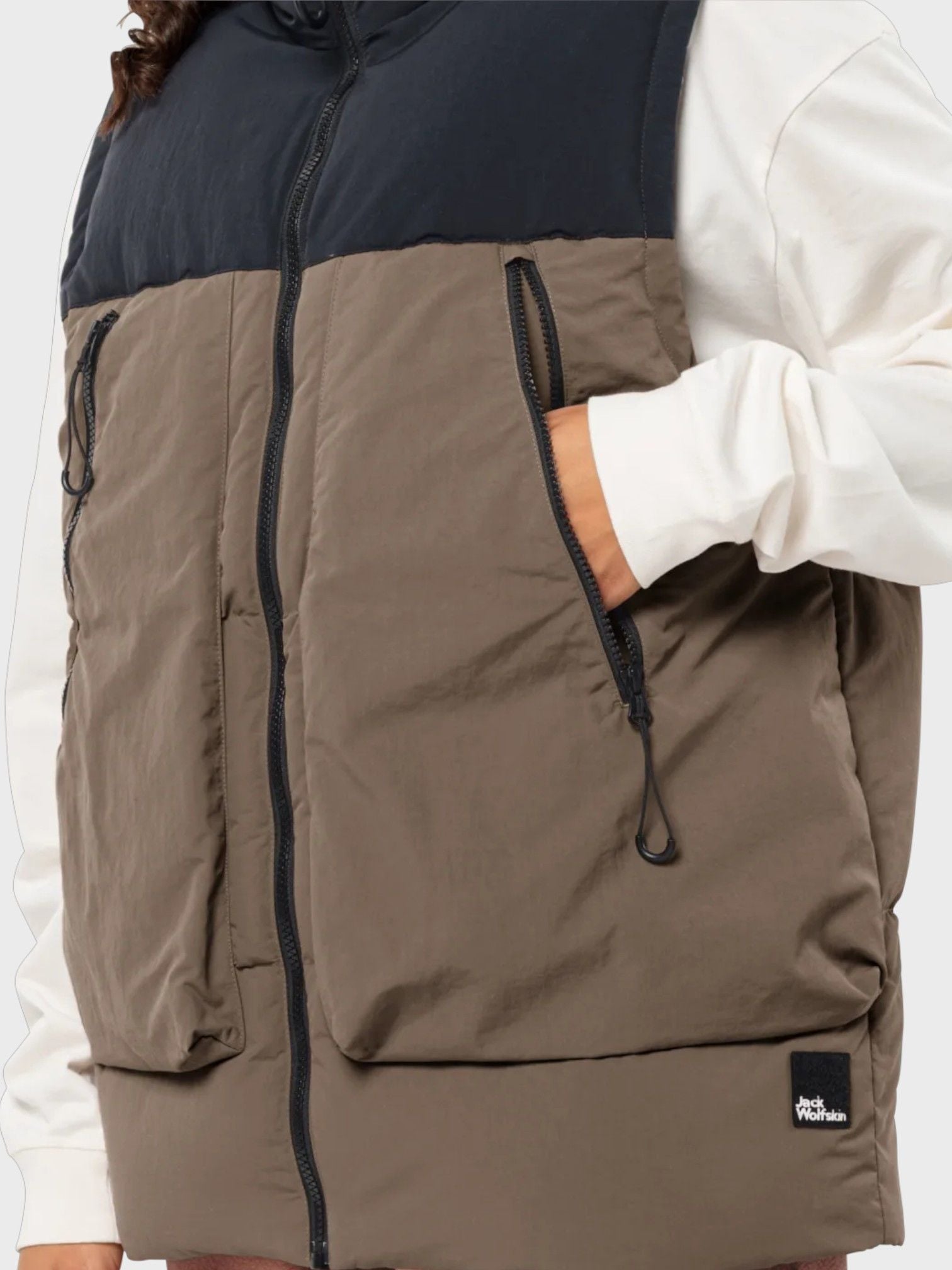kamu-outdoors-product-jack-wolfskin-unisex-dellbrueck-liivi4.jpg