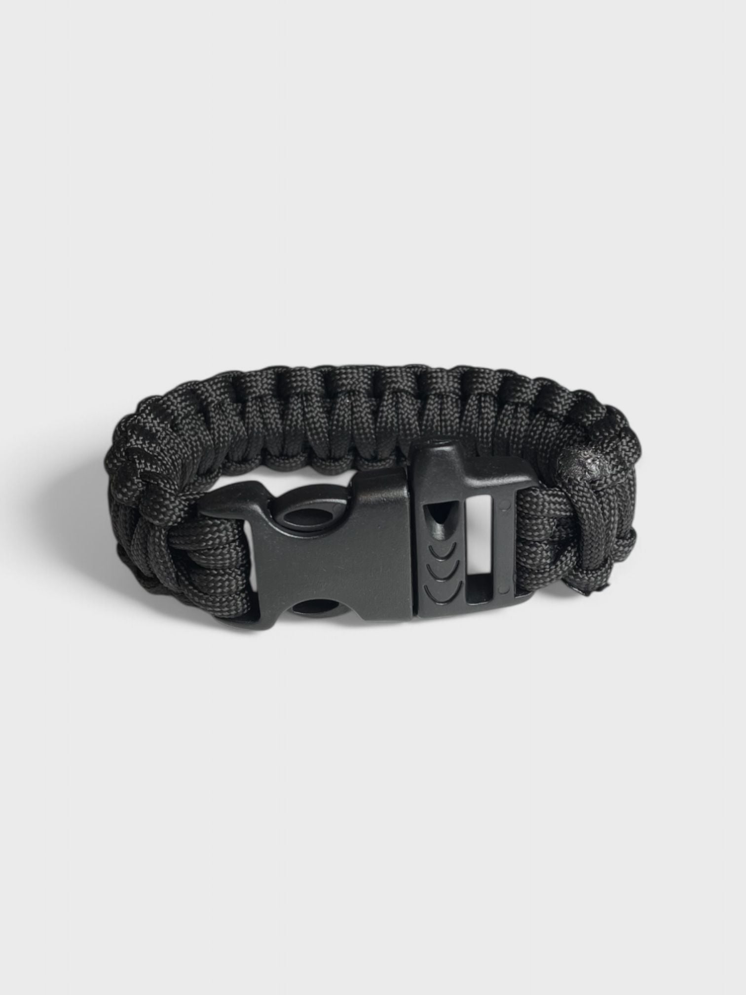 kamu-outdoors-product-selviytymisranneke_paracord1.jpg