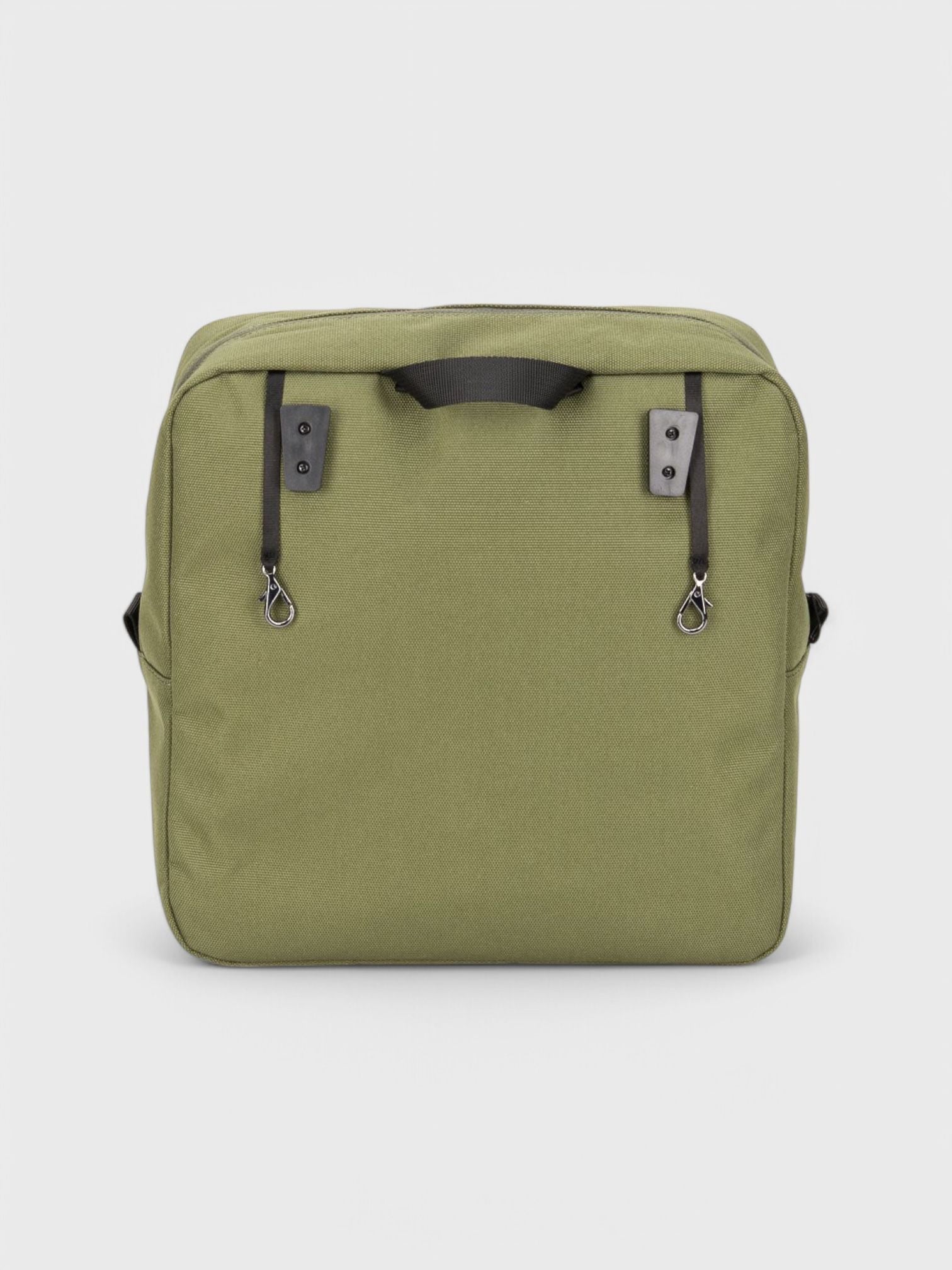 kamu-outdoors-product-affixhookon7lzipper_6429810752048_863c4f711c01_4-photoroom.jpg