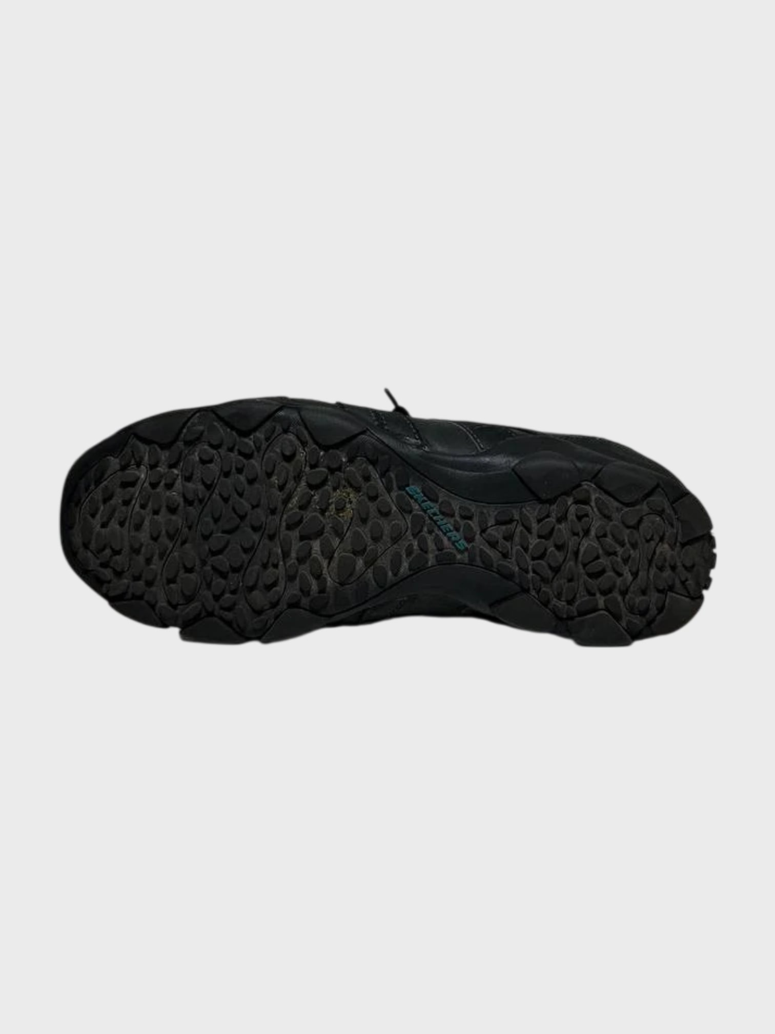 kamu-outdoors-product-skechers-diameter-vassell-miesten-nahkakengat-musta-2_processed.webp