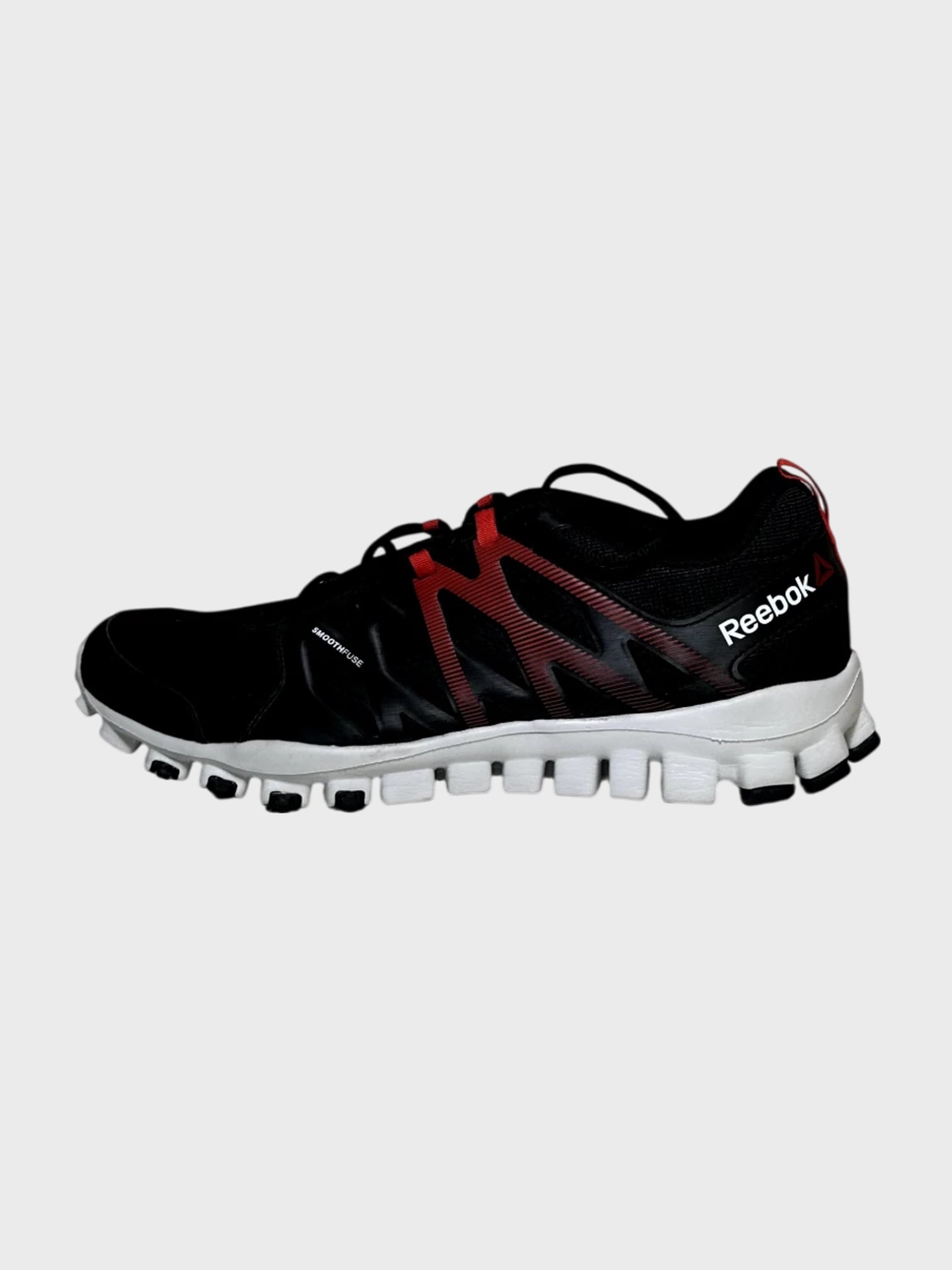 kamu-outdoors-product-reebok-realflex-train-40-miesten-treenikengat-mustapunainen-16_processed.webp