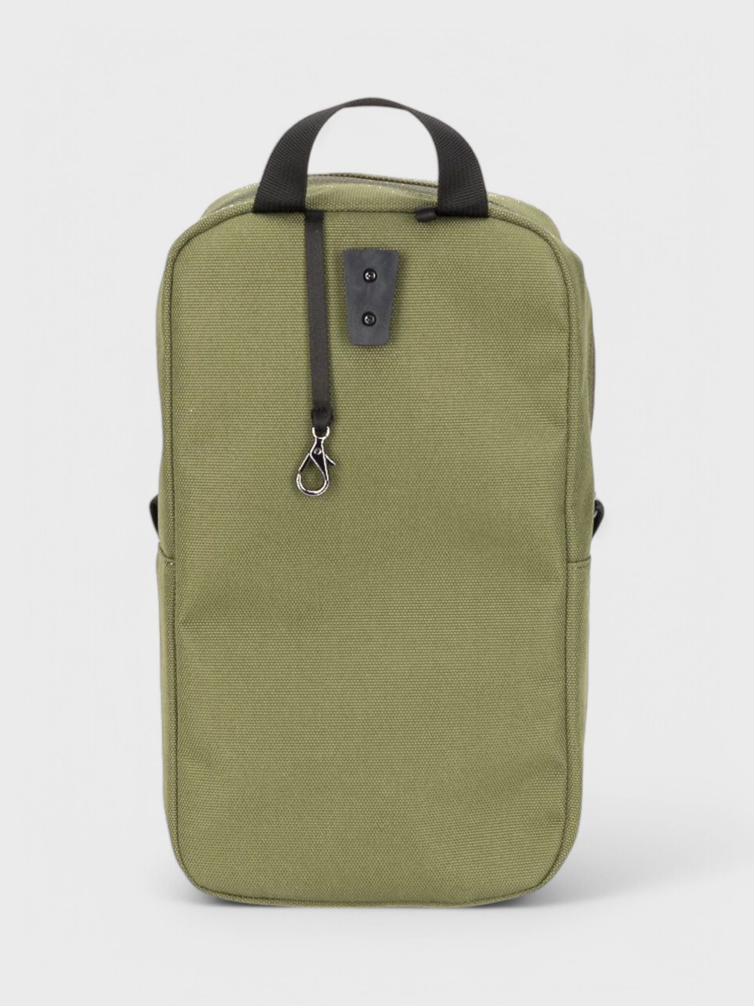 kamu-outdoors-product-affixhookon3lzipper_6429810752086_6d79ca967b76_4-photoroom.jpg