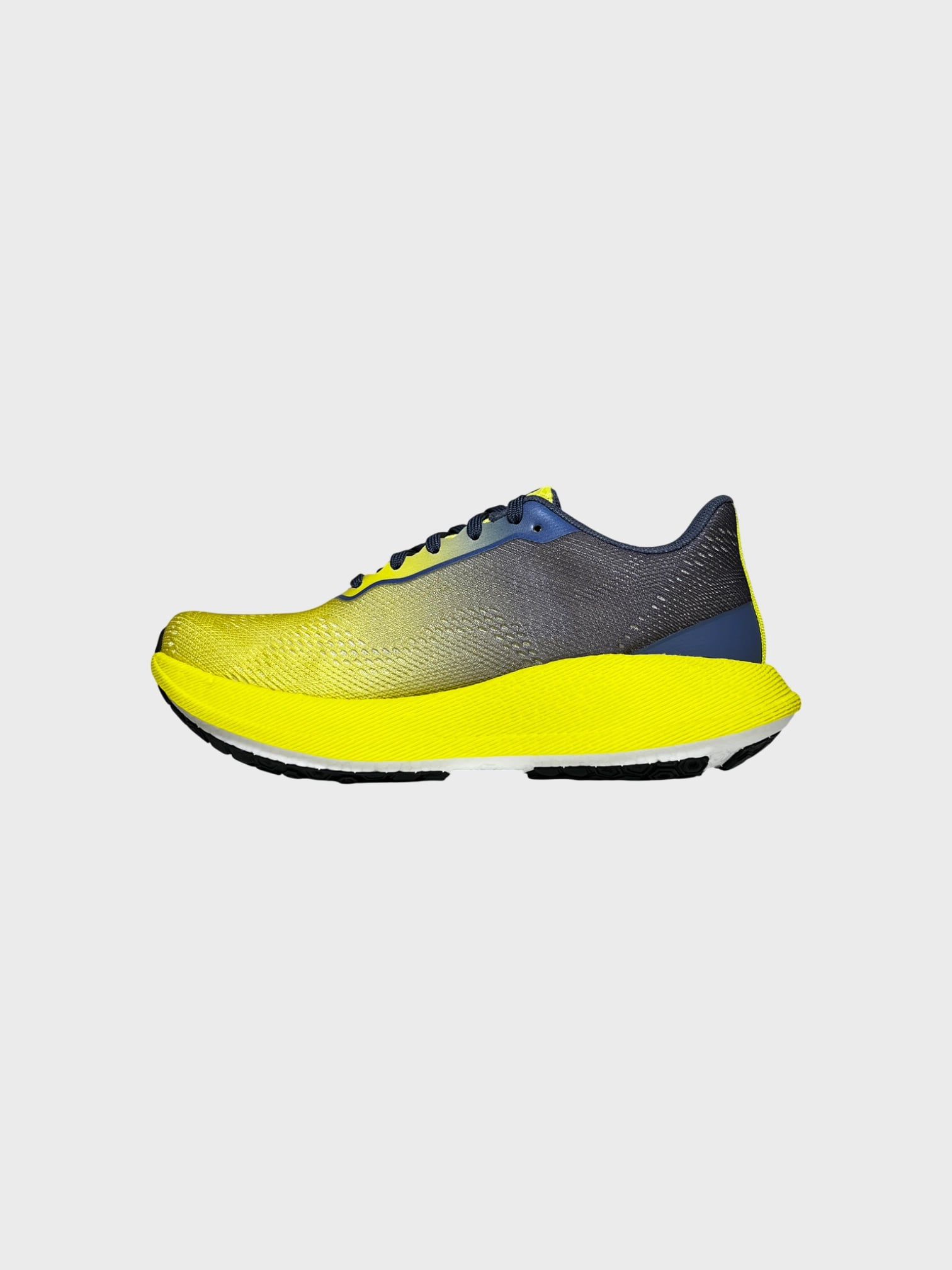 kamu-outdoors-product-pacer-2-w-naisten-juoksukengat-n-light-grey-2_processed.webp