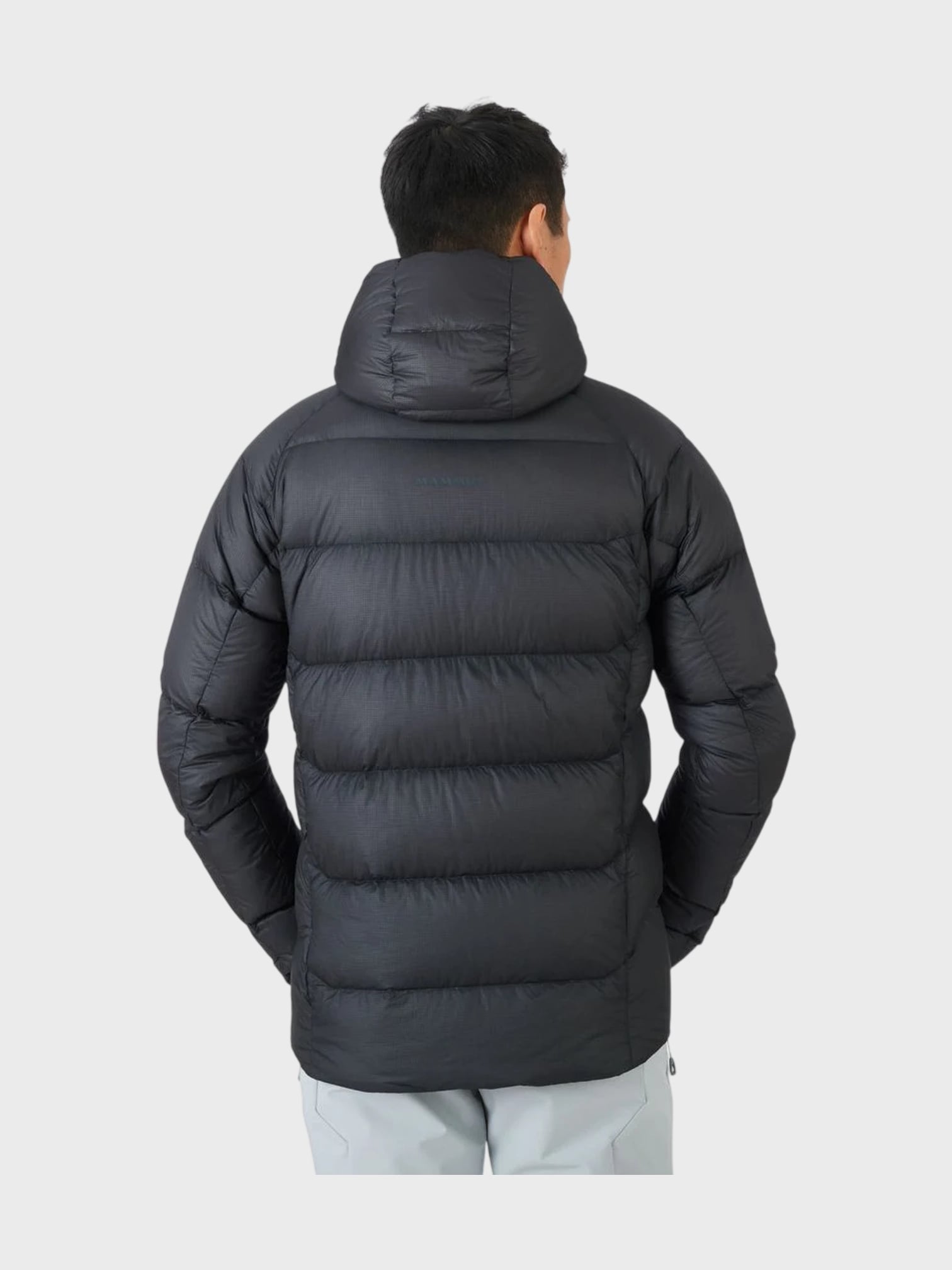 kamu-outdoors-product-meron-in-hooded-jacket-men-black-black-6_processed.webp