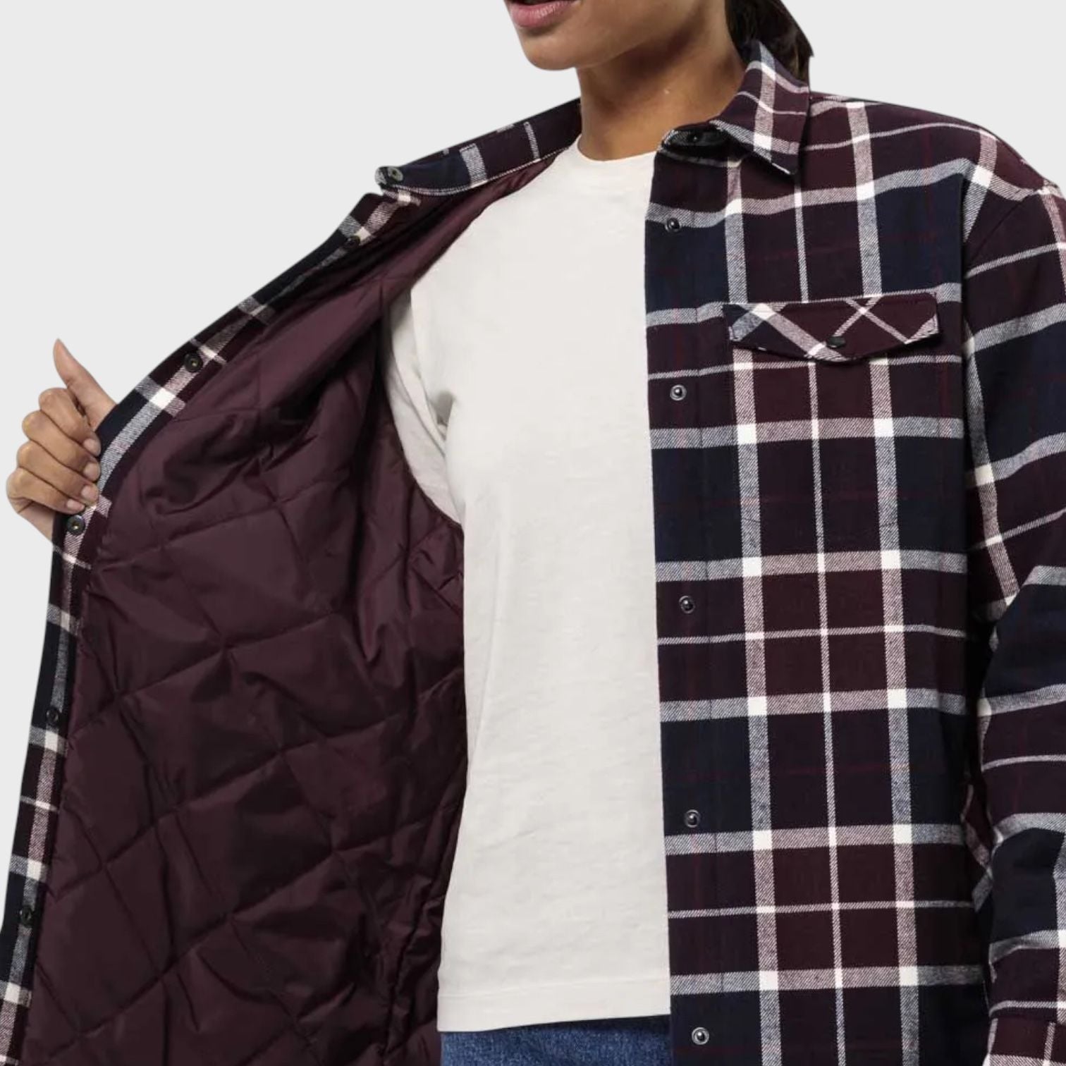 kamu-outdoors-product-jack-wolfskin-van-view-pitkahihainen-kauluspaita-3.jpg