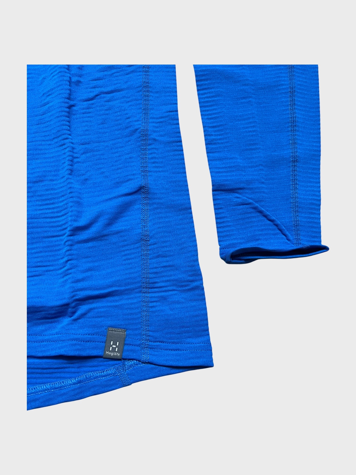 kamu-outdoors-product-lim-mid-roundneck-men-storm-blue-2_processed.webp