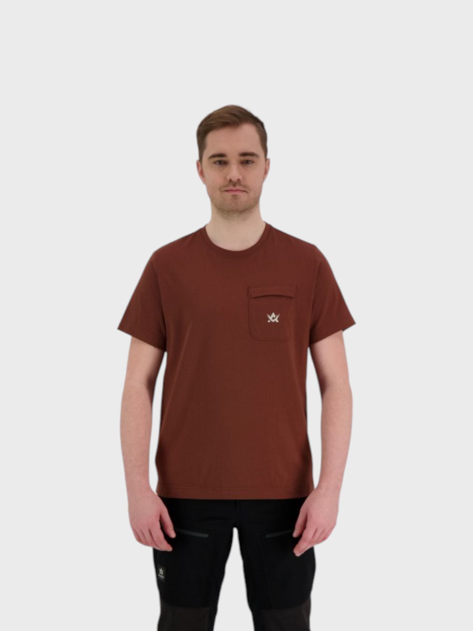 kamu-outdoors-product-miesten_tpaita3.jpg