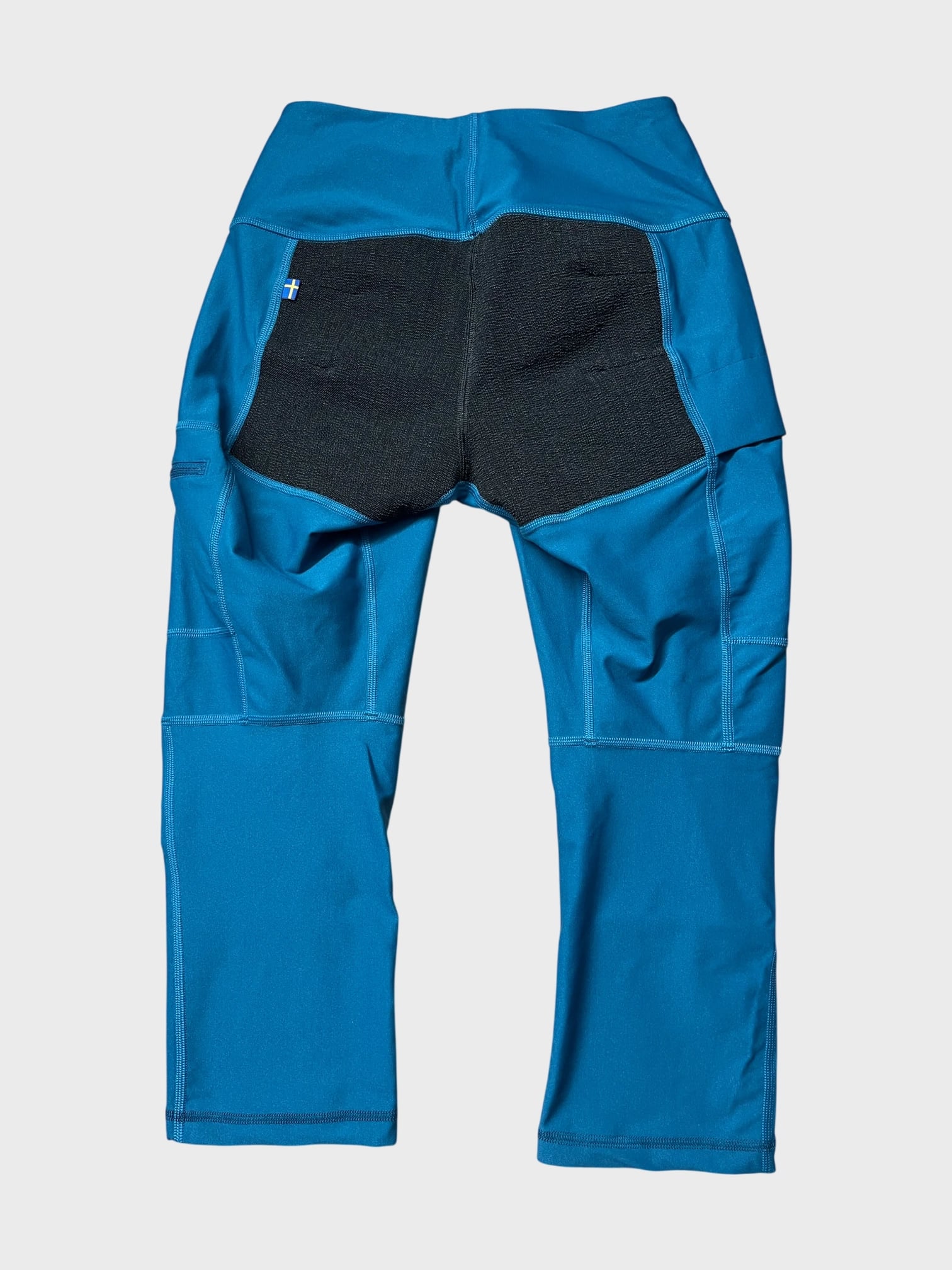 kamu-outdoors-product-abisko-trekking-tights-34-w-glacier-green-2_processed.webp