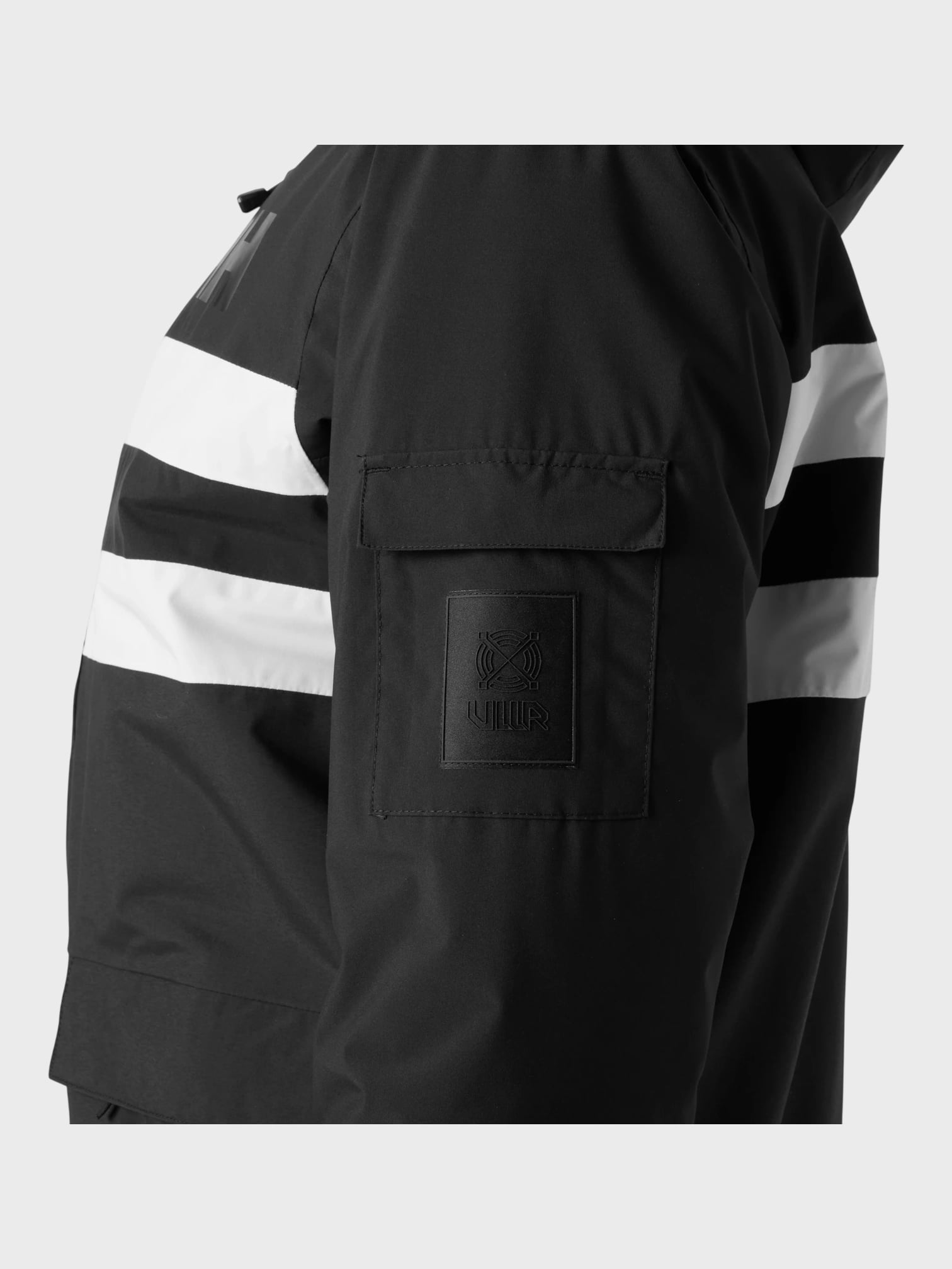 kamu-outdoors-product-ullr-d-fram-jacket-miesten-laskettelutakki-black-31_processed.webp