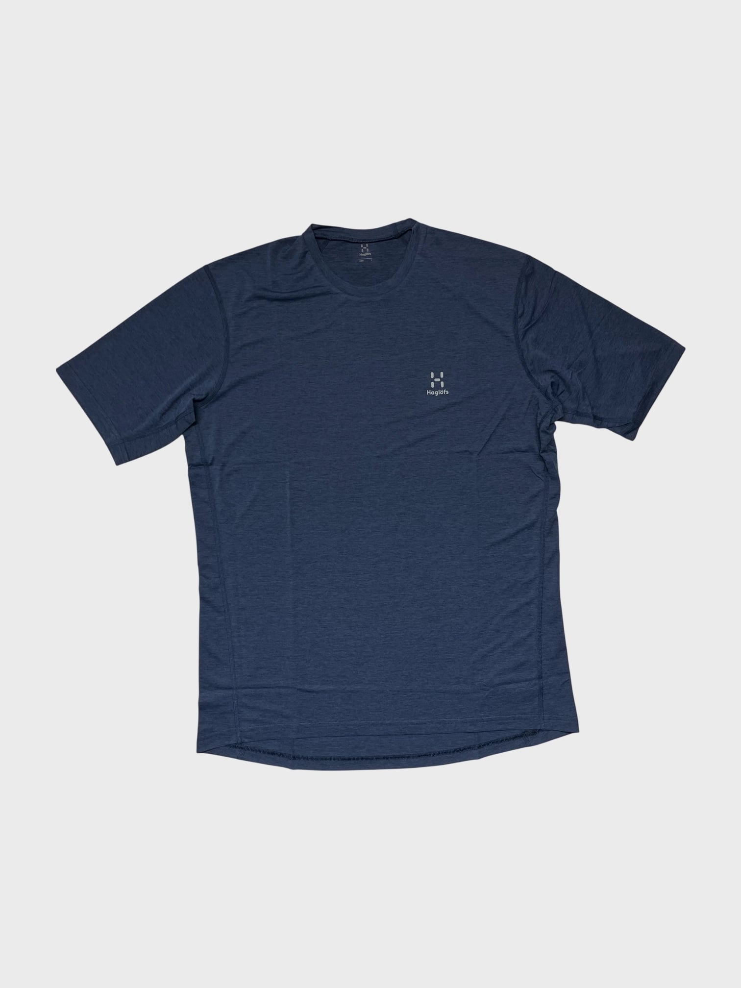 kamu-outdoors-product-ridge-tee-men-tarn-blue-4_processed.webp
