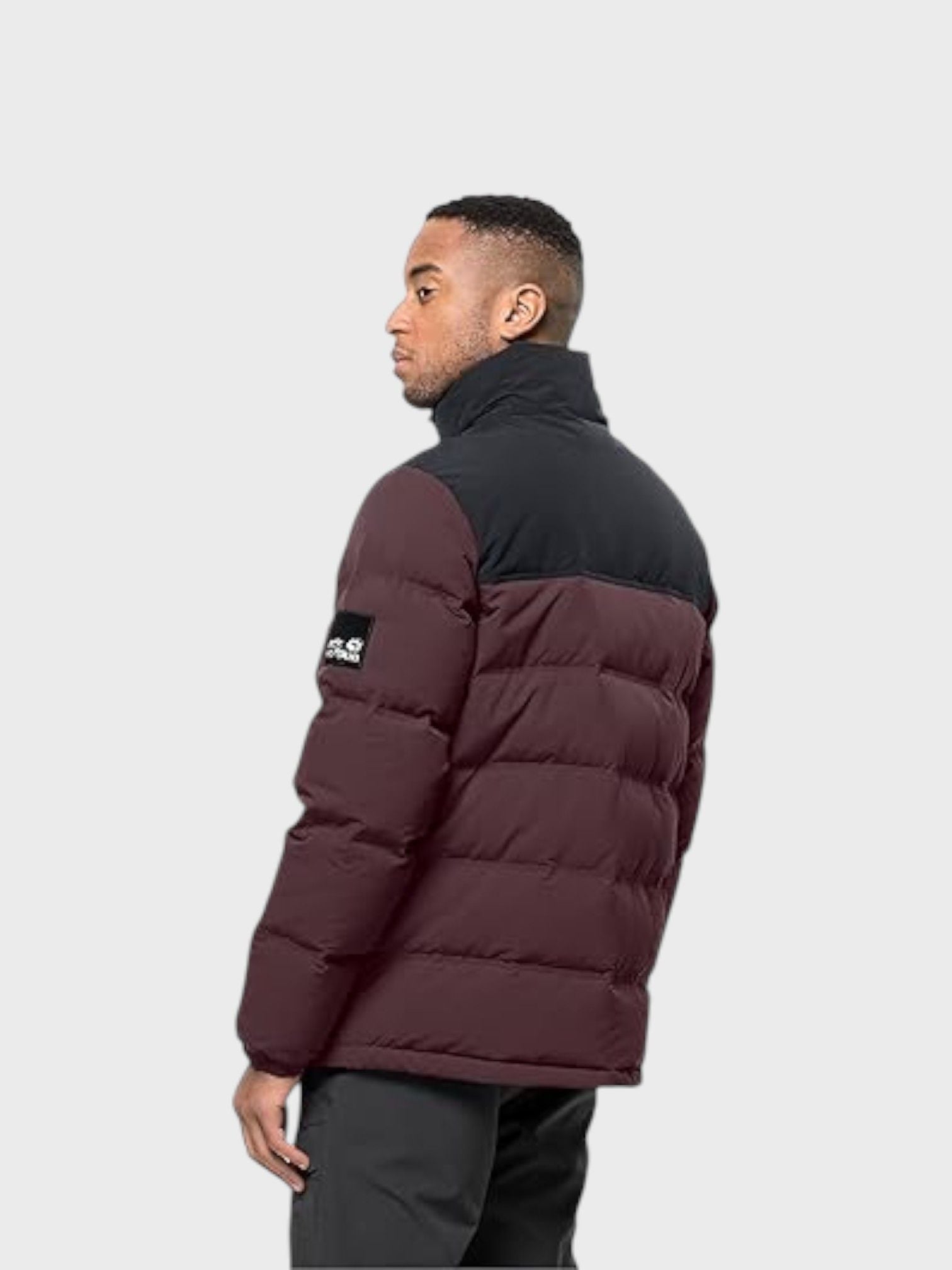kamu-outdoors-product-jack-wolfskin-miesten-untuvatakkijpg4.jpg