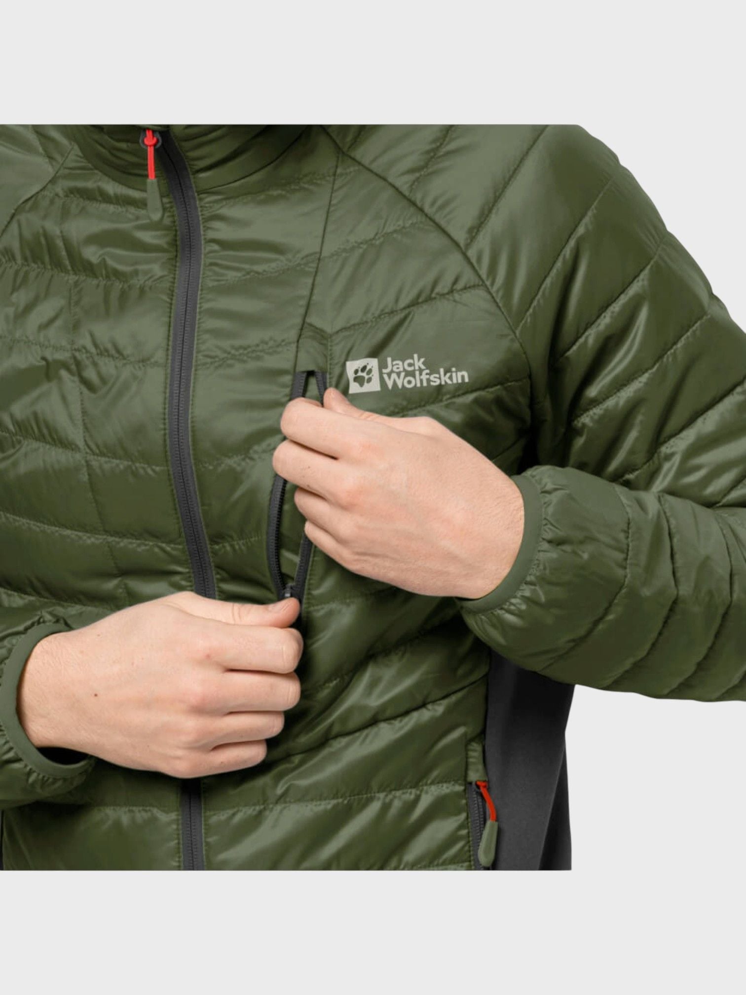 kamu-outdoors-product-jack-wolfskin-miesten-syystakki22.jpg