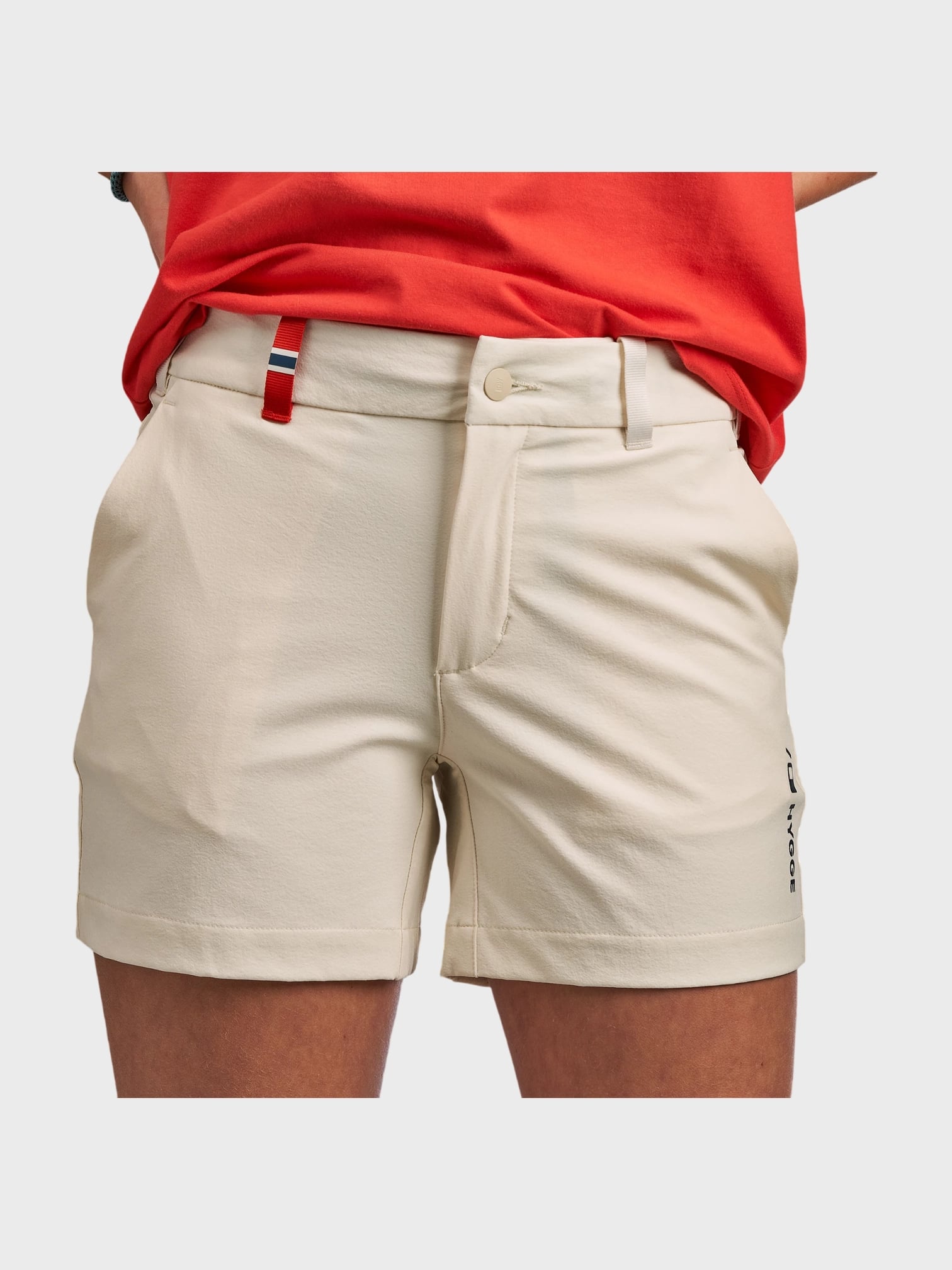 Allround naisten shortsit